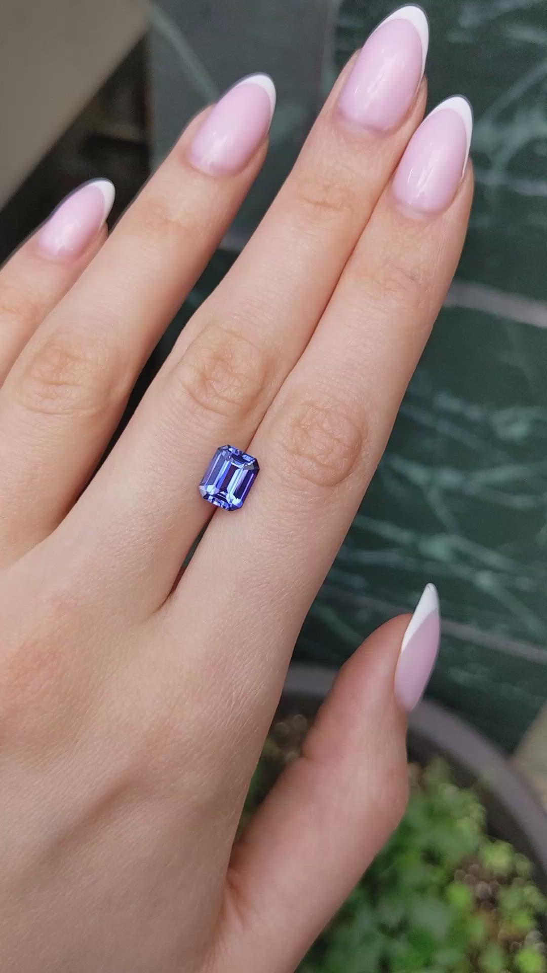 3.17 Ct. Purplish Blue Sapphire from Ceylon (Sri Lanka) Size Video