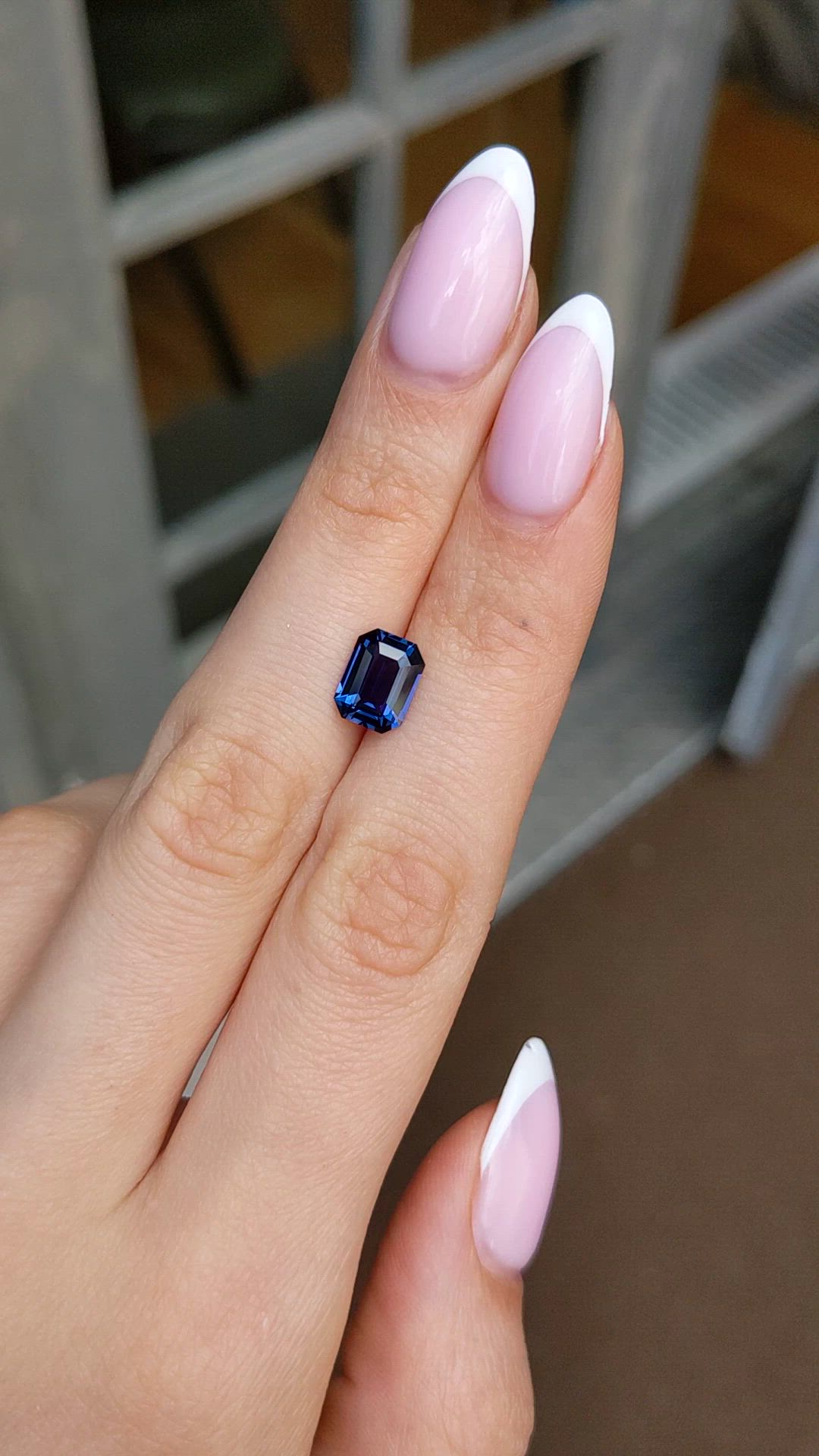 2.23 Ct. Purplish Blue Sapphire from Ceylon (Sri Lanka) Size Video