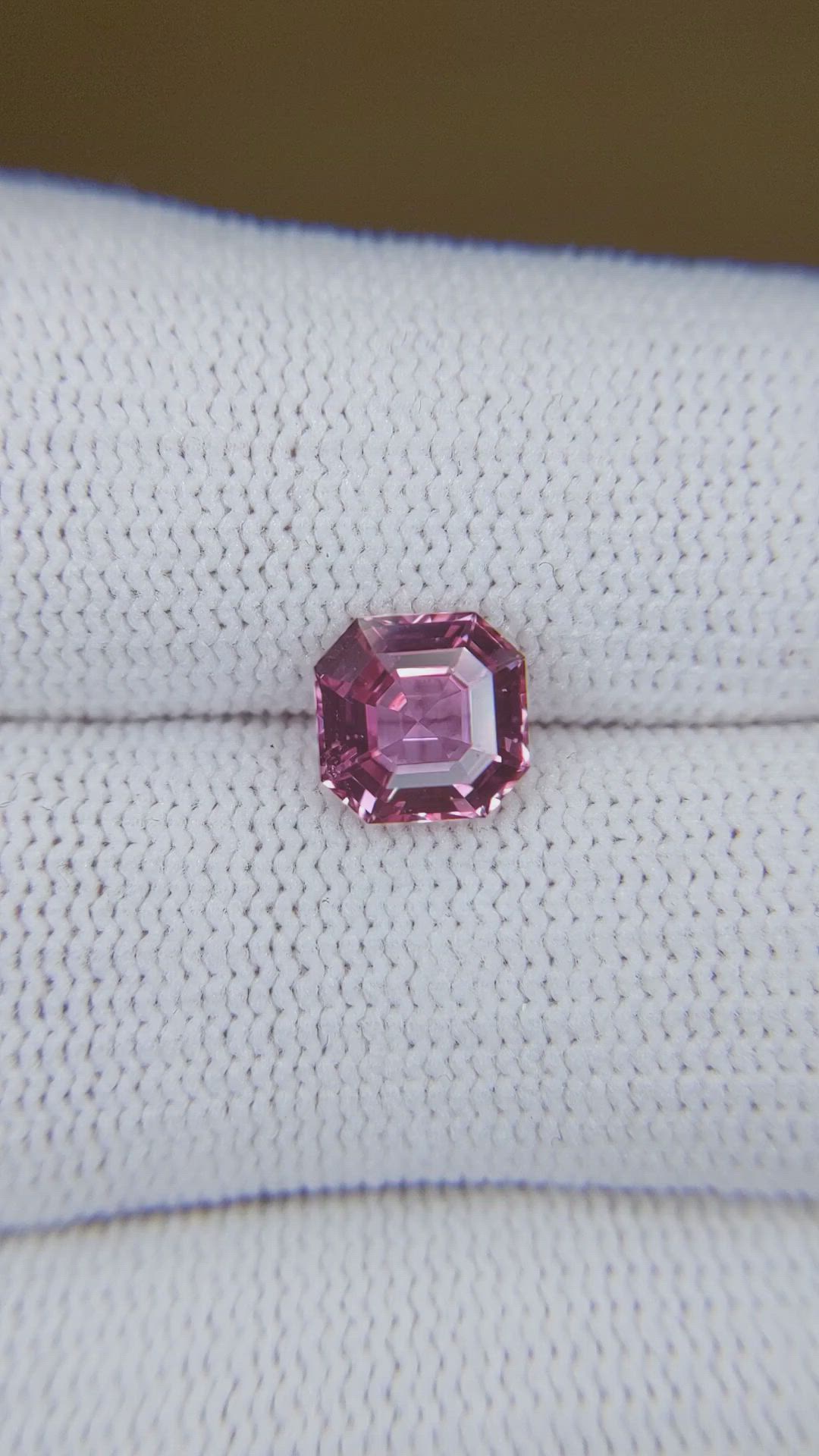 2.05 Ct. Pink Sapphire from Ceylon (Sri Lanka) Size Video