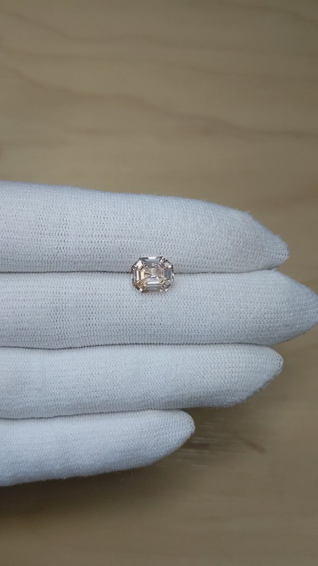 3.02 Ct. Peach Sapphire from Ceylon (Sri Lanka) Size Video