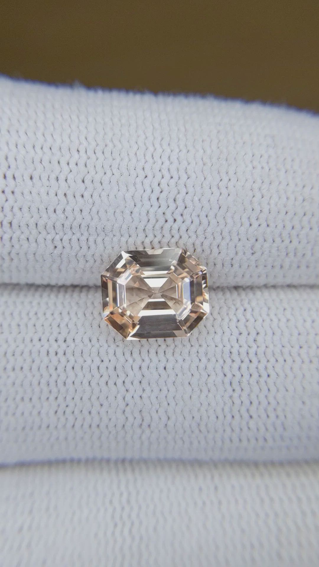 3.02 Ct. Peach Sapphire from Ceylon (Sri Lanka) Size Video