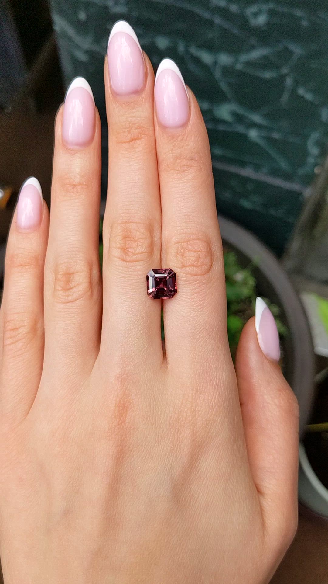 4.01 Ct. Reddish Pink Sapphire from Ceylon (Sri Lanka) Size Video