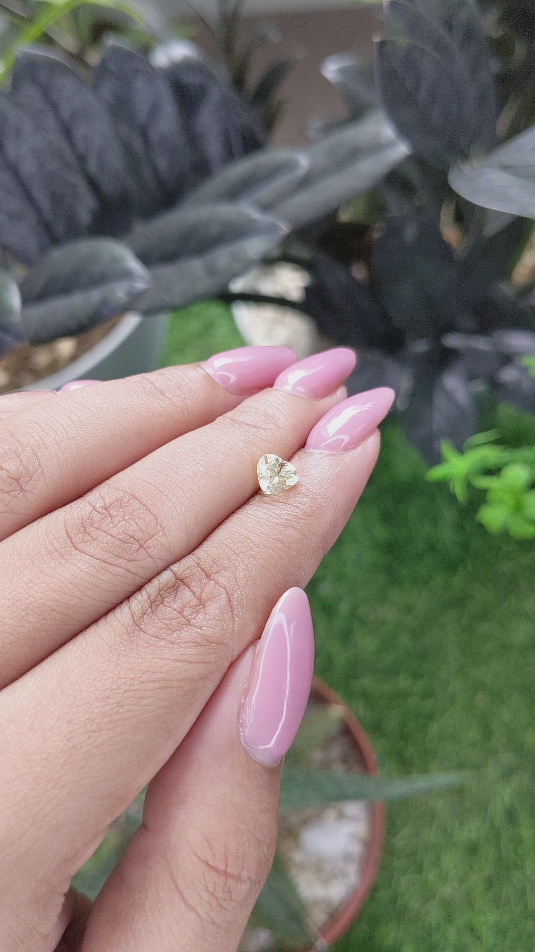 1.08 Ct. Yellow Sapphire from Ceylon (Sri Lanka) Size Video