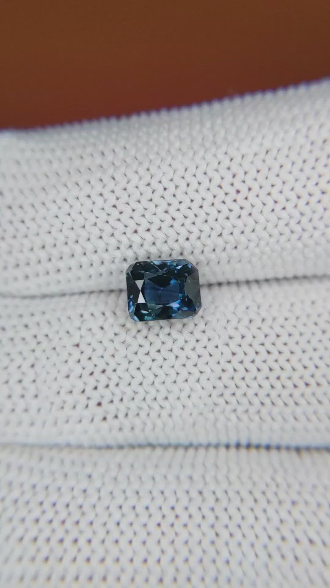 1.92 Ct. Blue Sapphire from Ceylon (Sri Lanka) Size Video
