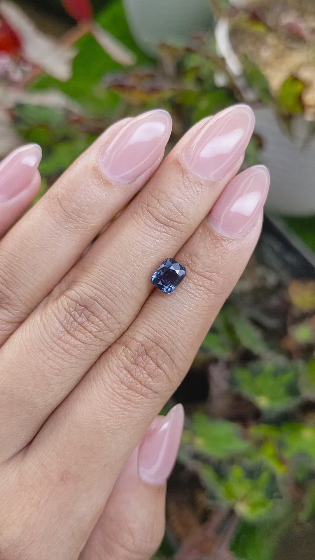 1.92 Ct. Blue Sapphire from Ceylon (Sri Lanka) Size Video