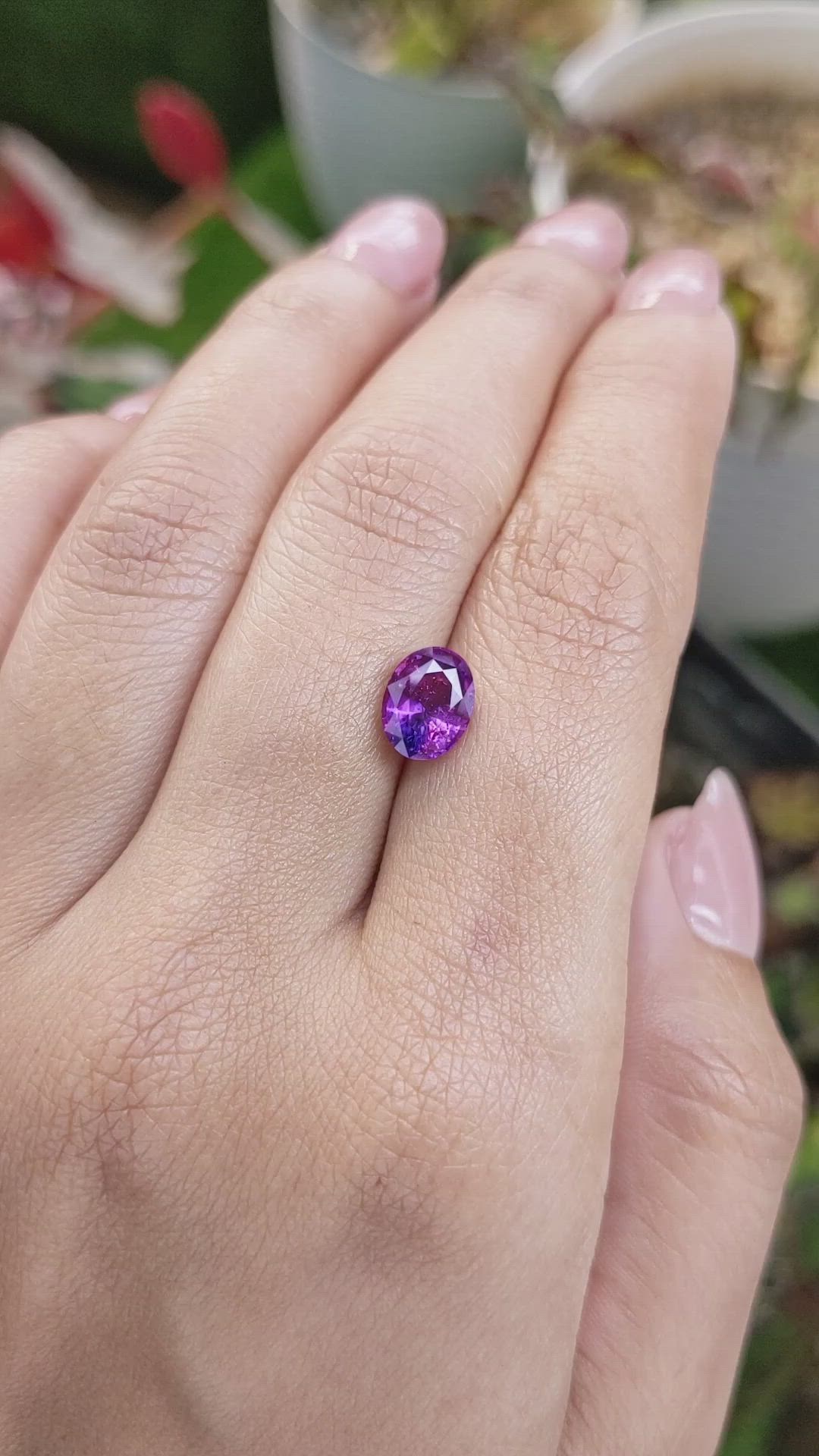 2.14 Ct. Pinkish Purple Sapphire from Ceylon (Sri Lanka) Size Video