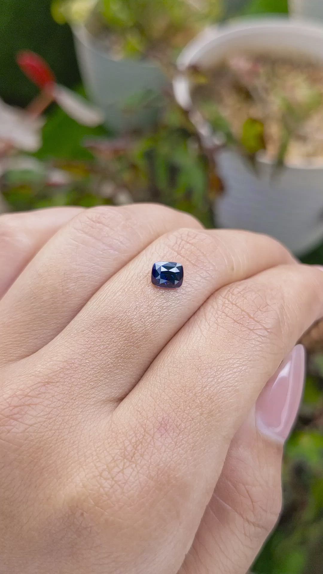 1.10 Ct. Blue Sapphire from Ceylon (Sri Lanka) Size Video