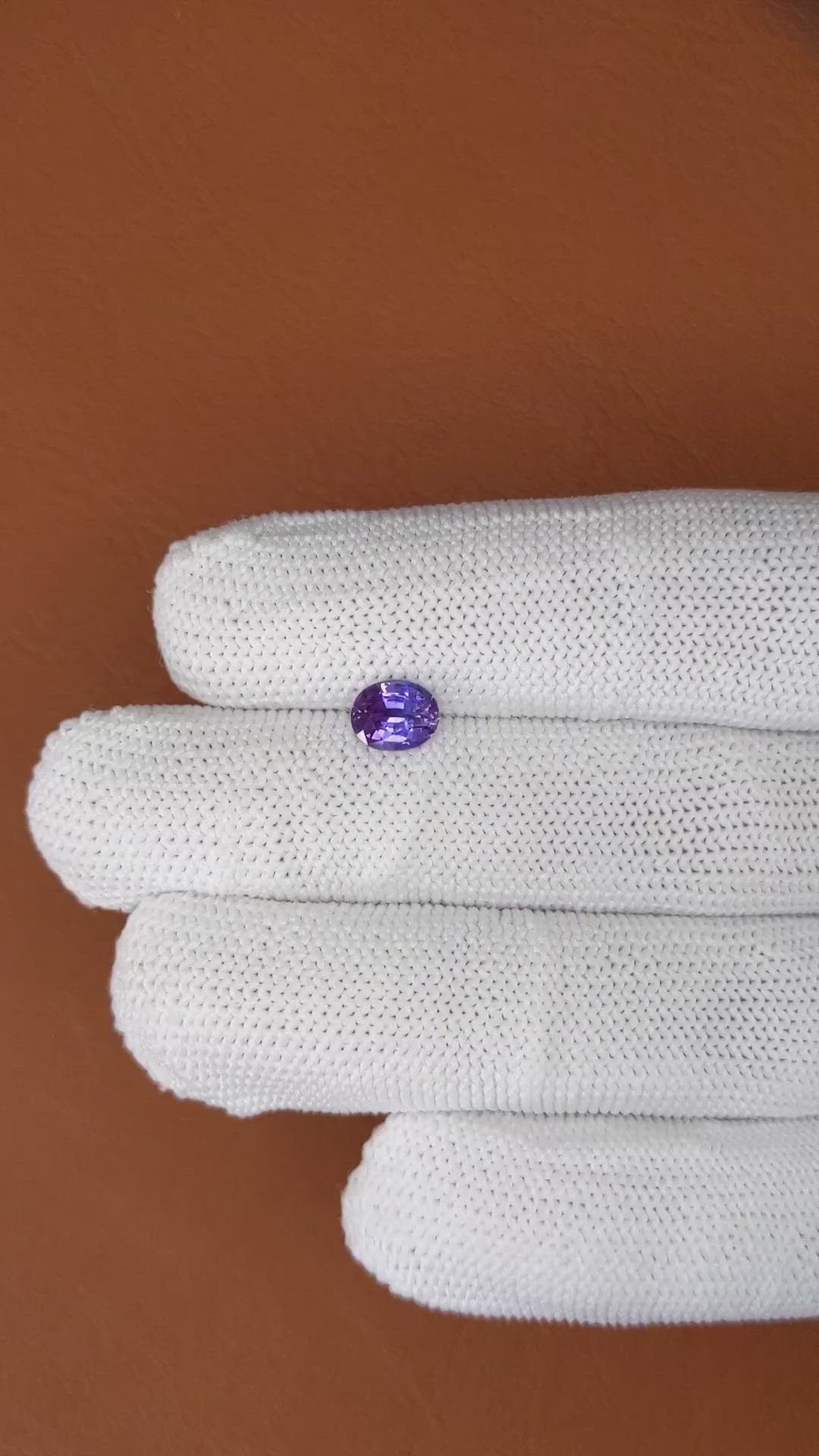 1.03 Ct. Pinkish Purple Sapphire from Ceylon (Sri Lanka) Size Video