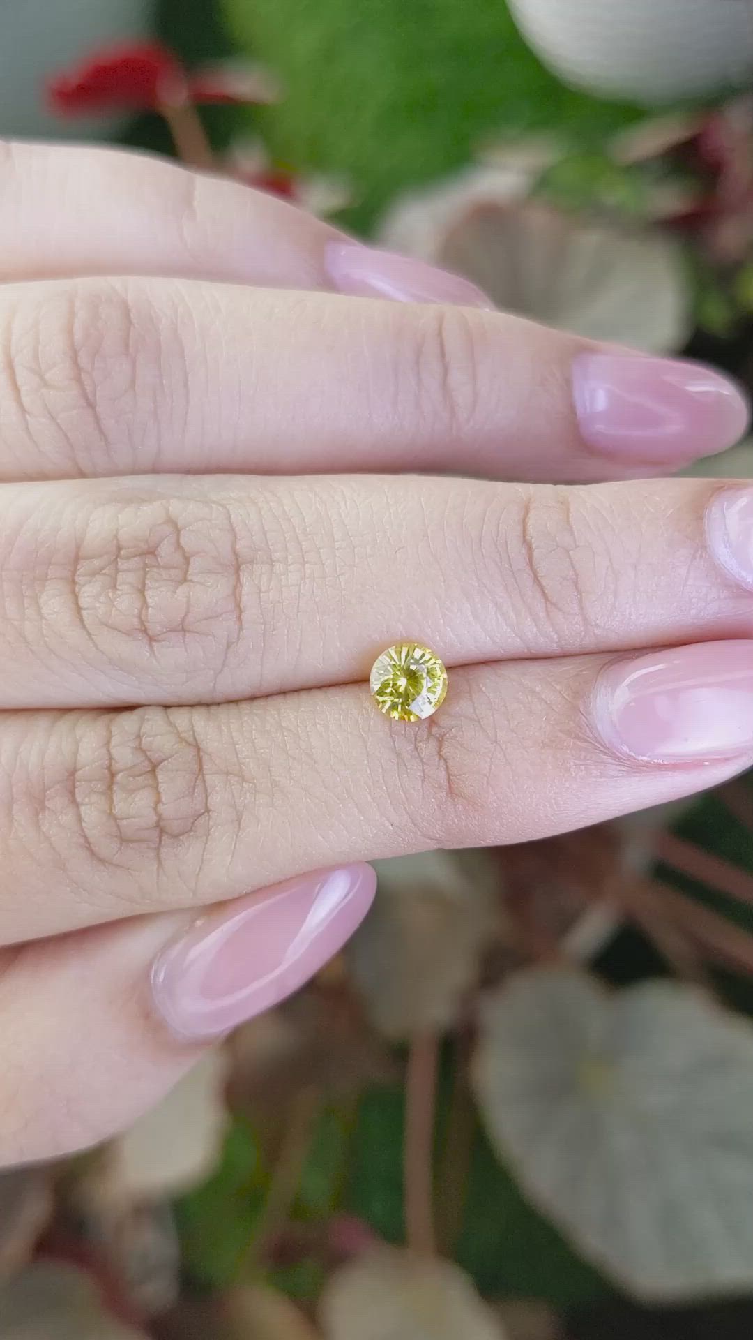 0.77 Ct. Yellow Sapphire from Ceylon (Sri Lanka) Size Video