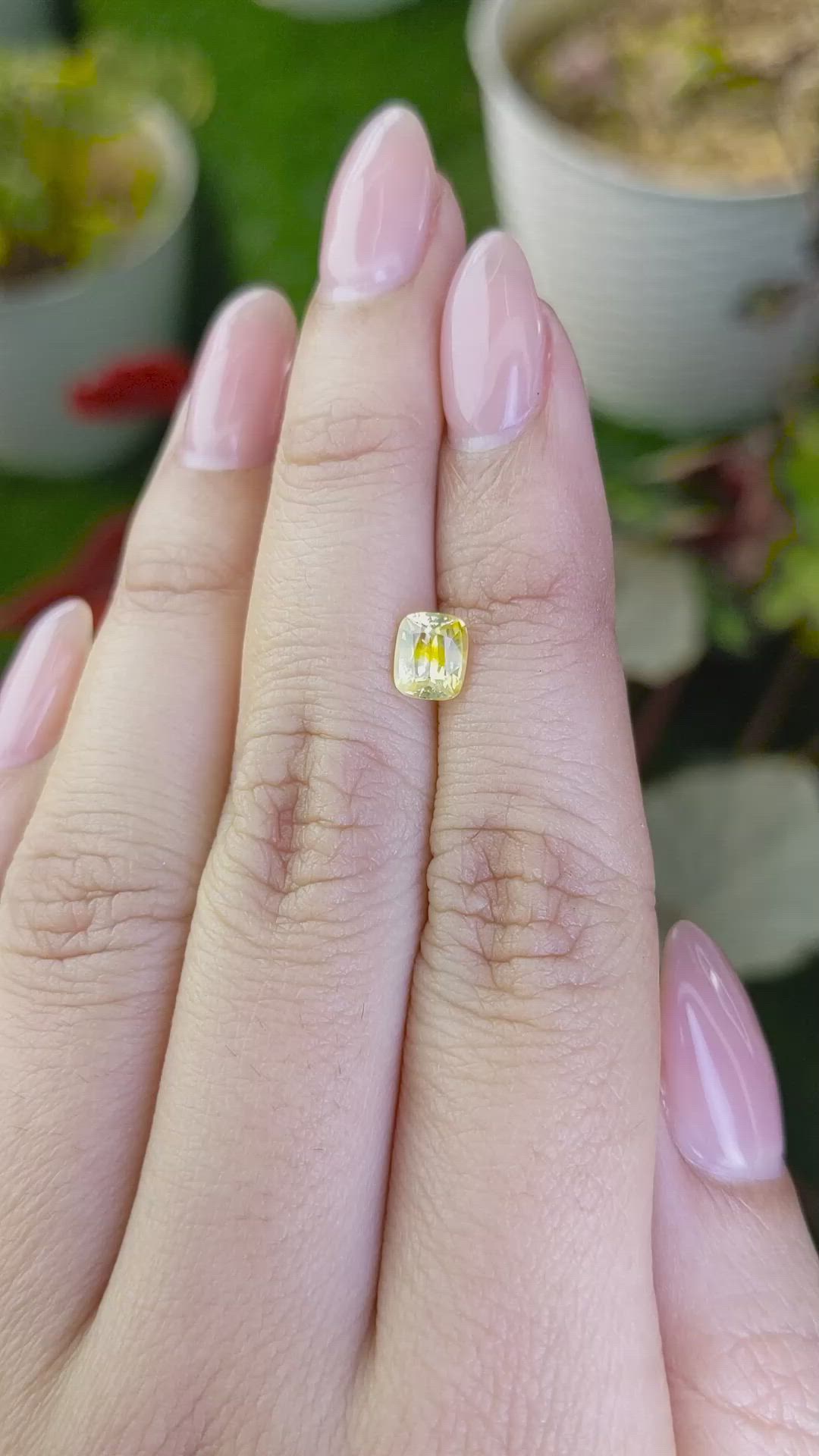 0.97 Ct. Yellow Sapphire from Ceylon (Sri Lanka) Size Video