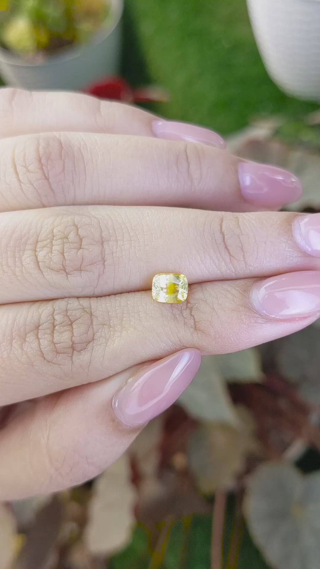 0.97 Ct. Yellow Sapphire from Ceylon (Sri Lanka) Size Video