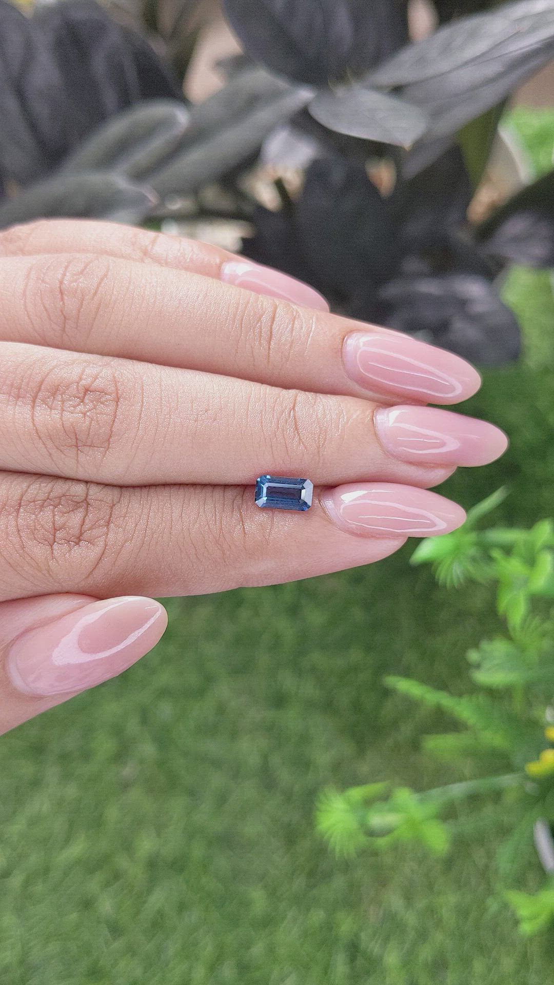 1.01 Ct. Blue Sapphire from Madagascar Size Video