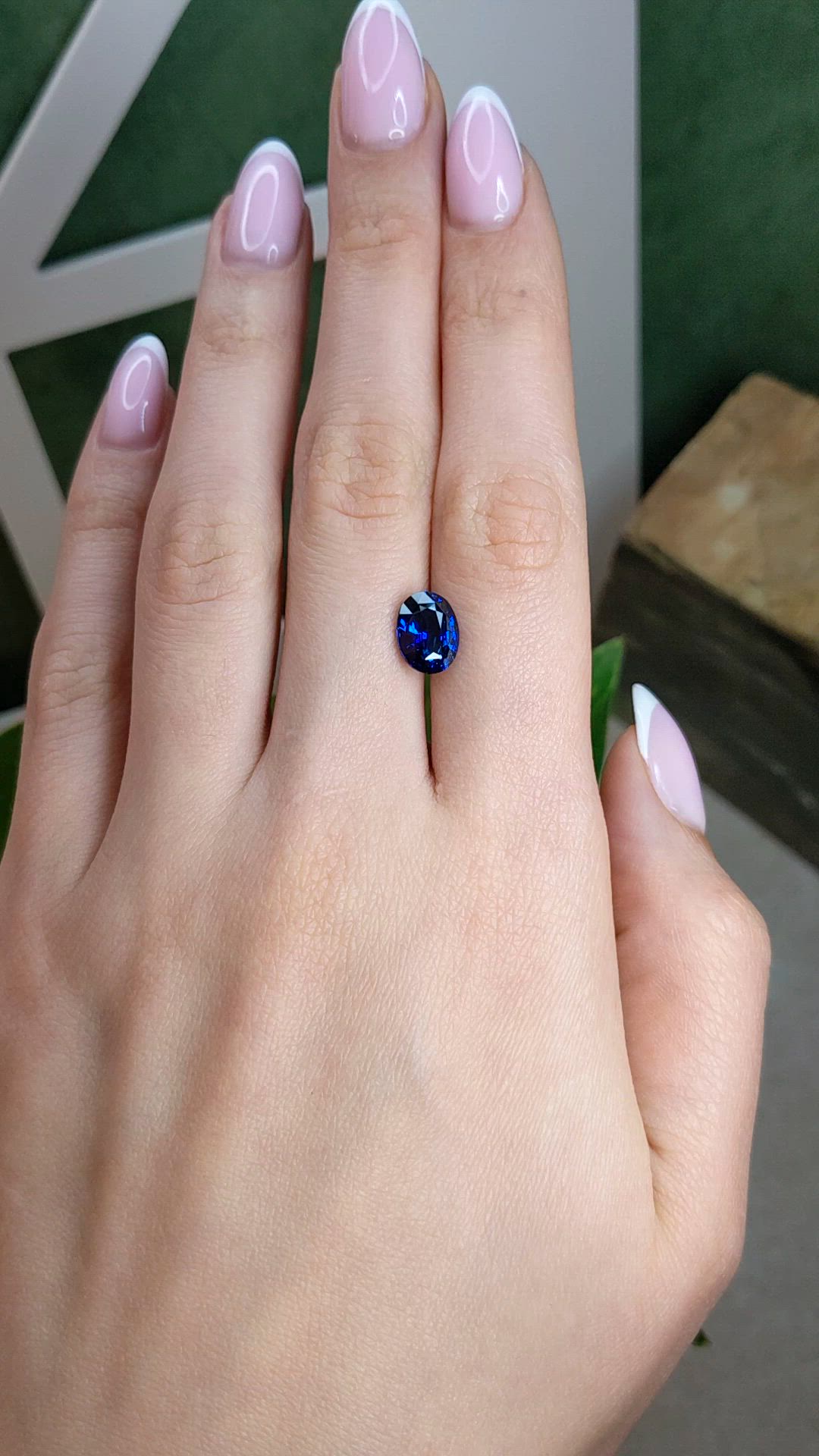 3.04 Ct. Blue Sapphire from Ceylon (Sri Lanka) Size Video