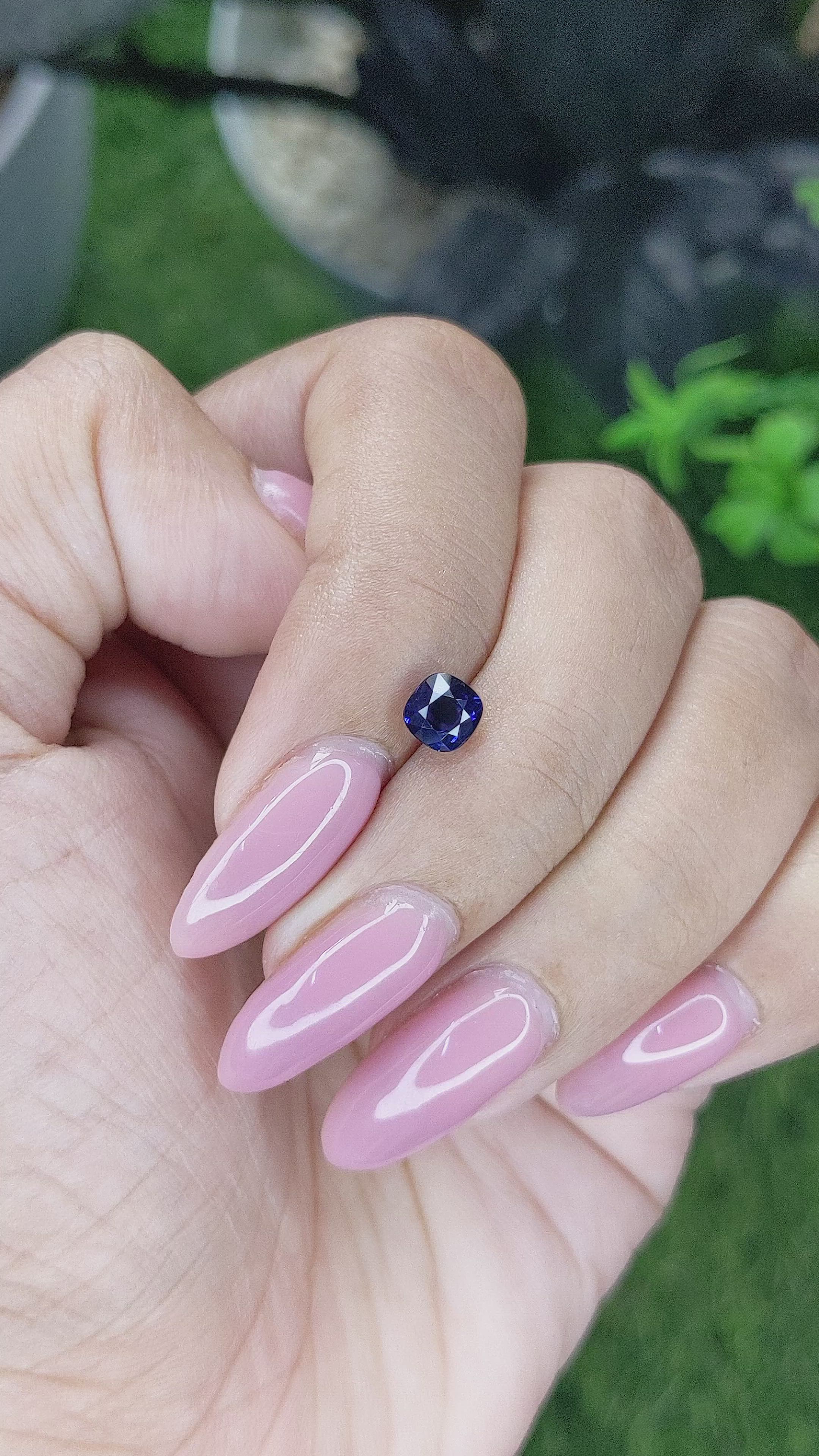 1.00 Ct. Blue Sapphire from Tanzania Size Video