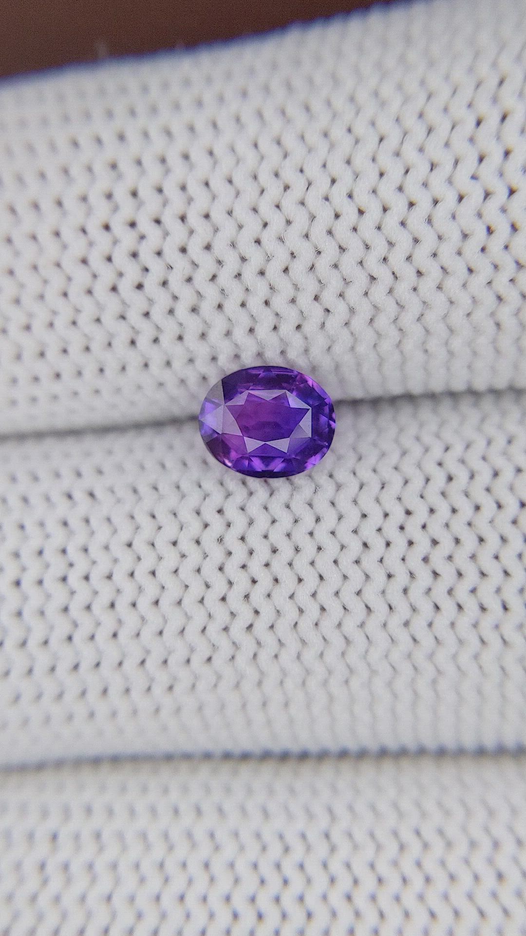 1.03 Ct. Bi Color / Parti Sapphire from Tanzania Size Video