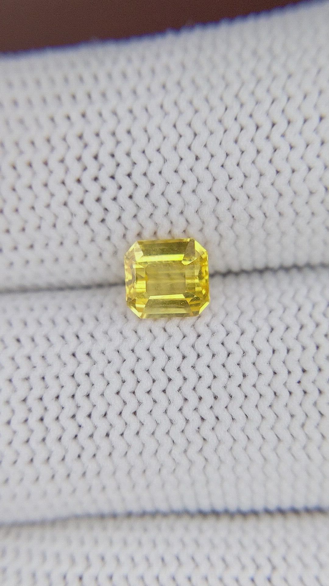 1.08 Ct. Yellow Sapphire from Ceylon (Sri Lanka) Size Video