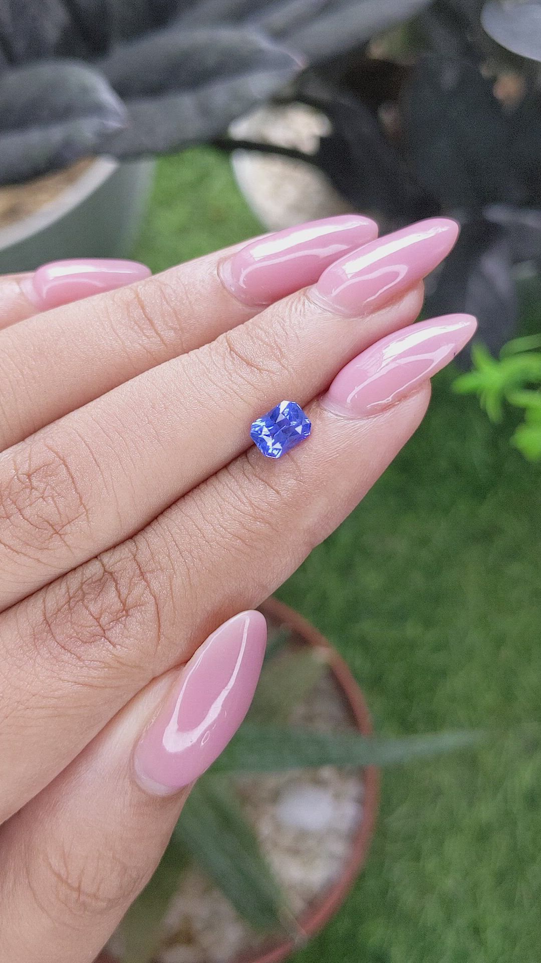 1.12 Ct. Blue Sapphire from Ceylon (Sri Lanka) Size Video