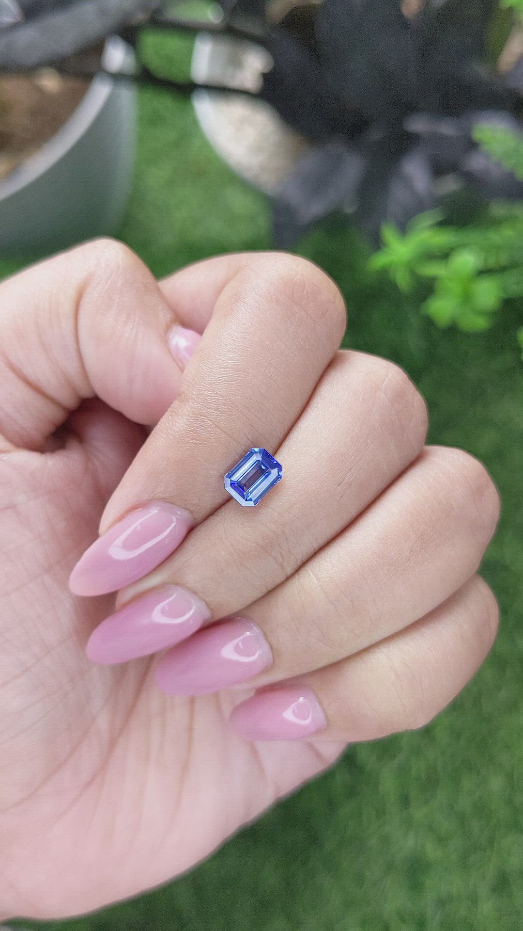 1.13 Ct. Blue Sapphire from Ceylon (Sri Lanka) Size Video