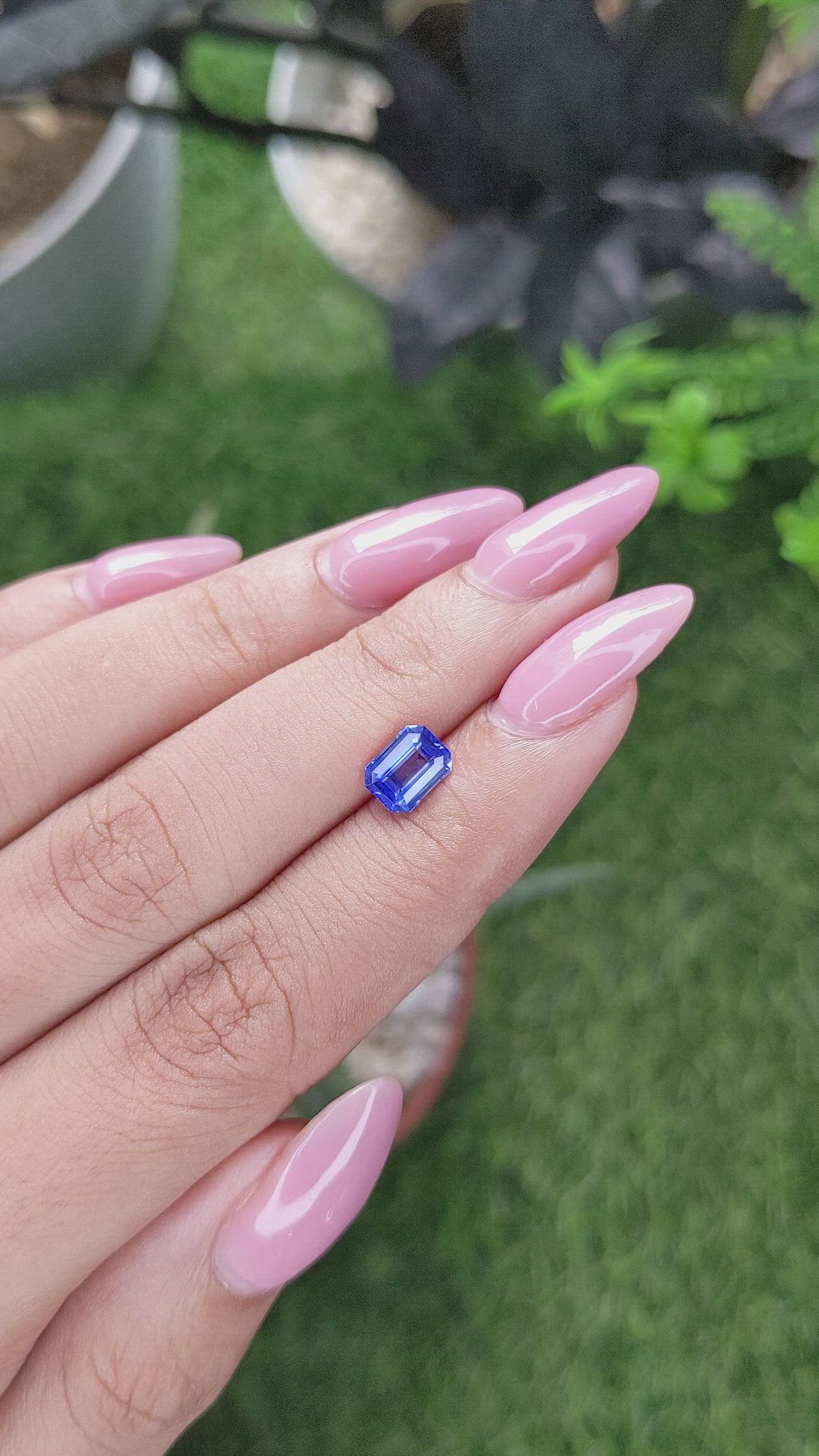 1.13 Ct. Blue Sapphire from Ceylon (Sri Lanka) Size Video
