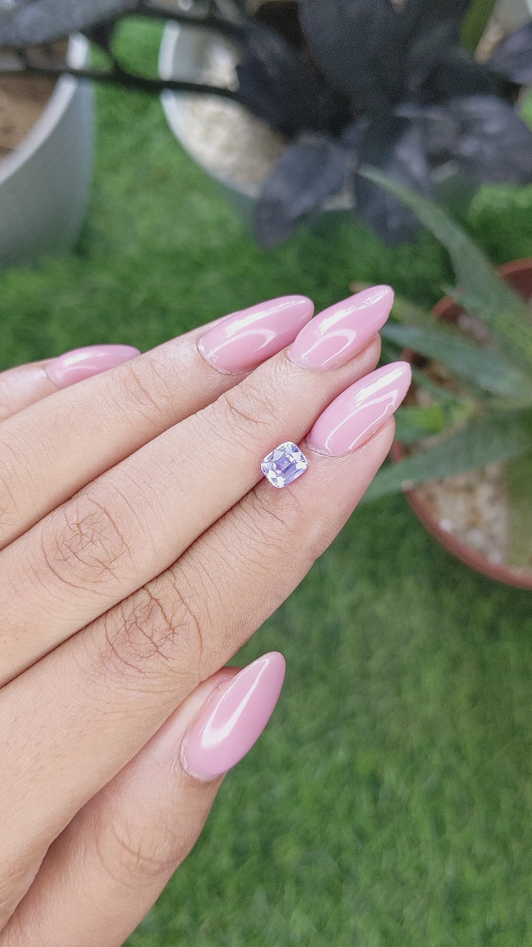 0.90 Ct. Pinkish Purple Sapphire from Ceylon (Sri Lanka) Size Video