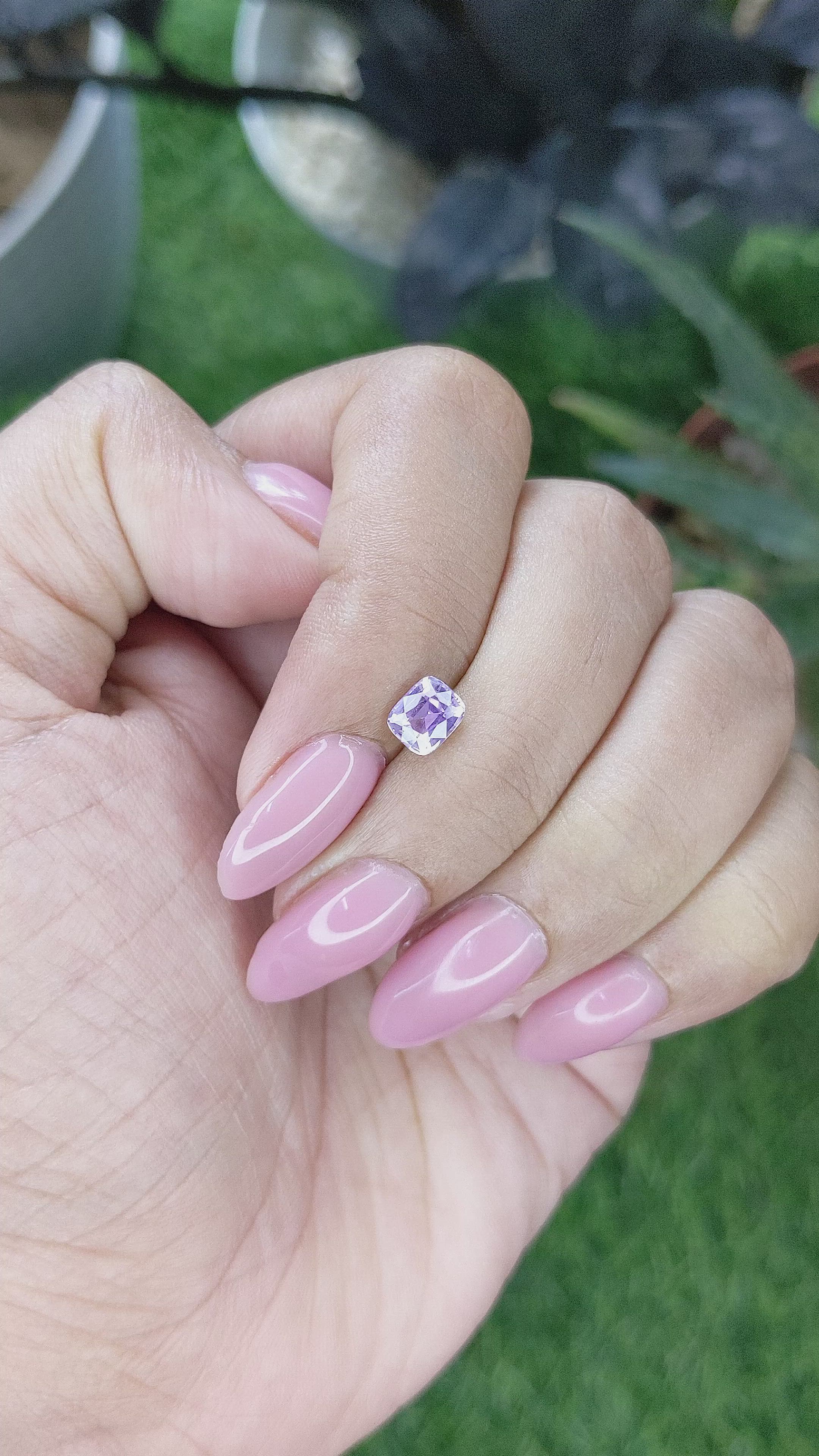 0.90 Ct. Pinkish Purple Sapphire from Ceylon (Sri Lanka) Size Video