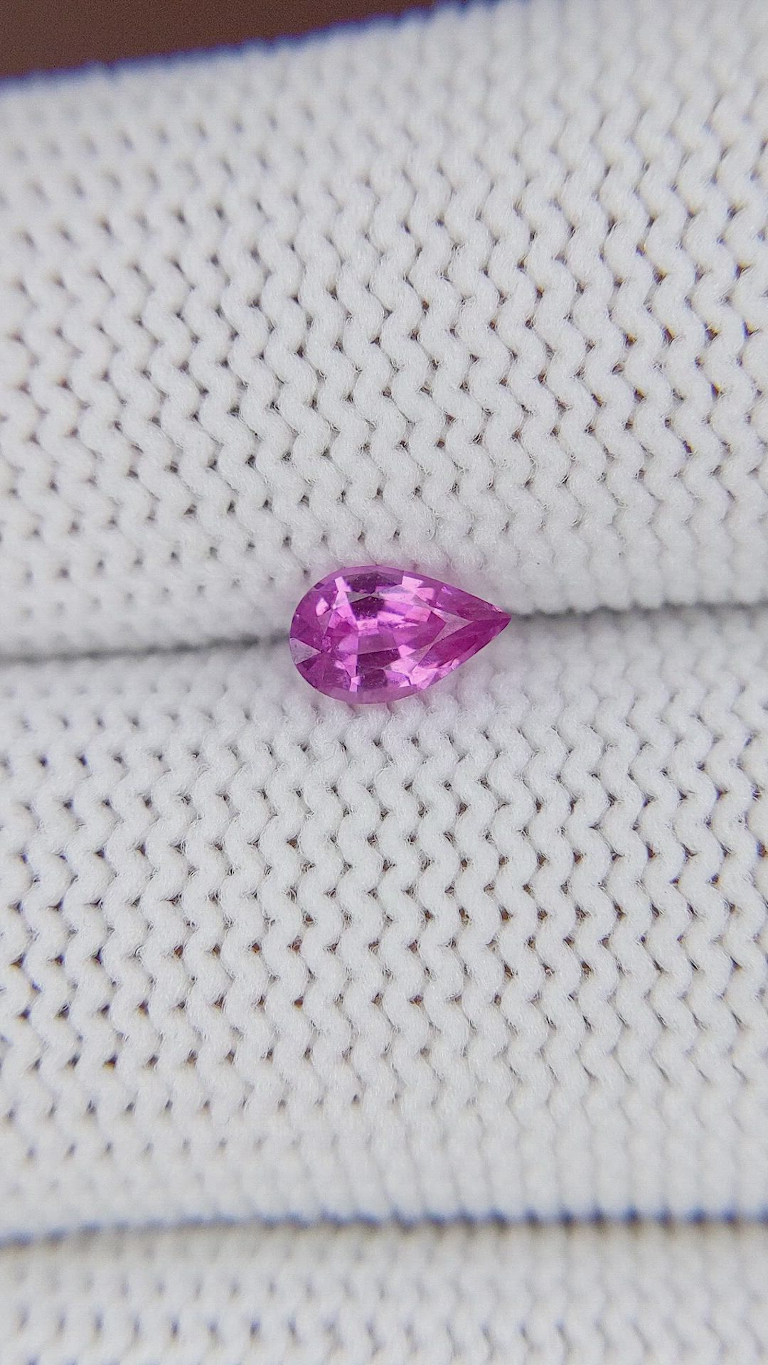 0.50 Ct. Purplish Pink Sapphire from Ceylon (Sri Lanka) Size Video