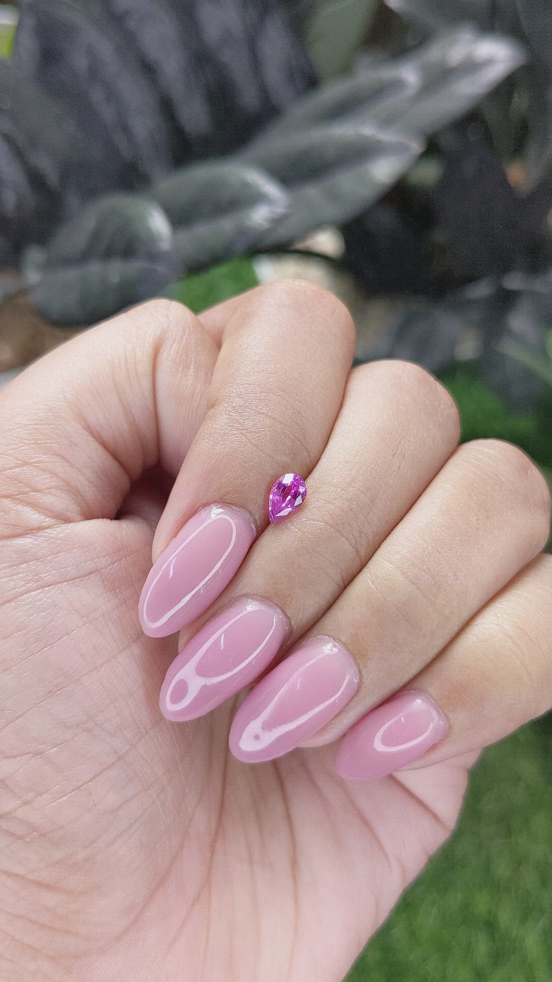 0.50 Ct. Purplish Pink Sapphire from Ceylon (Sri Lanka) Size Video