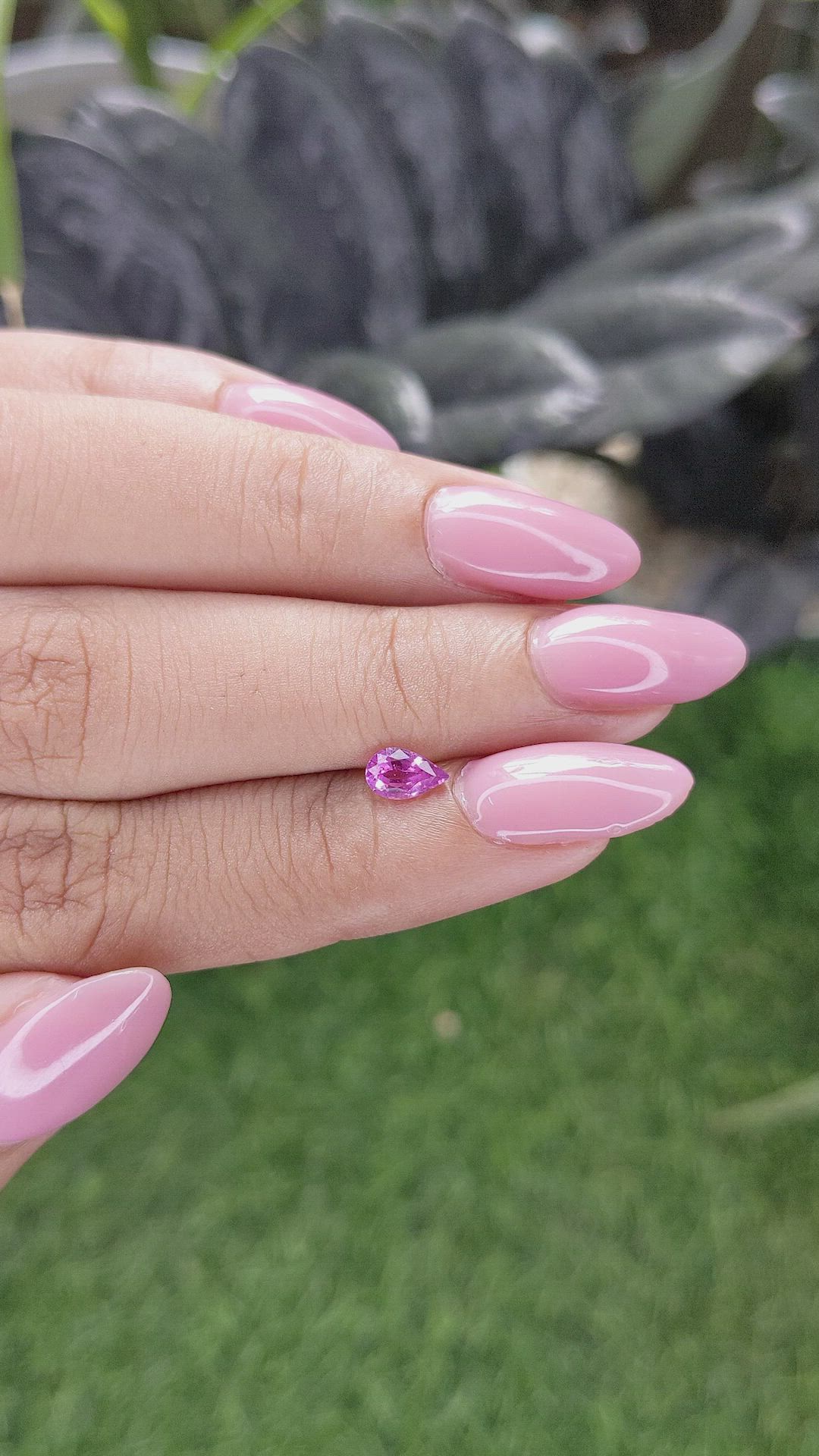 0.50 Ct. Purplish Pink Sapphire from Ceylon (Sri Lanka) Size Video