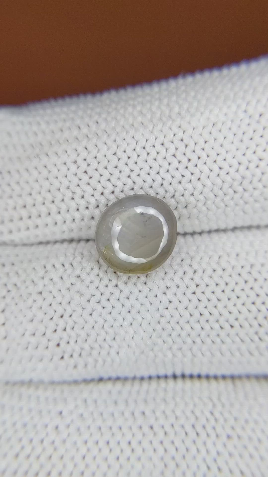 2.92 Ct. Grey Star Sapphire from Ceylon (Sri Lanka) Size Video