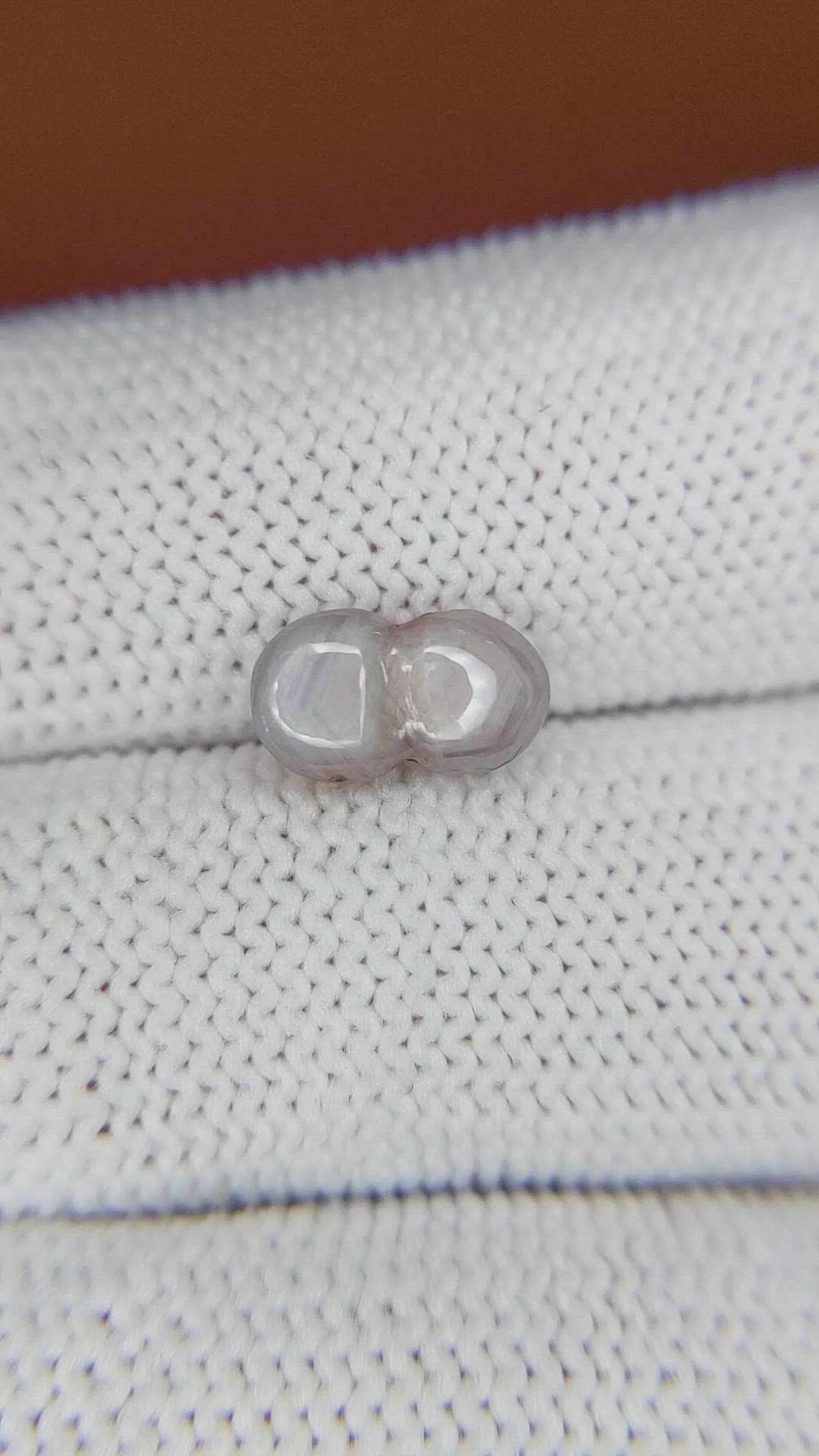 2.14 Ct. Bluish Grey Star Sapphire from Ceylon (Sri Lanka) Size Video