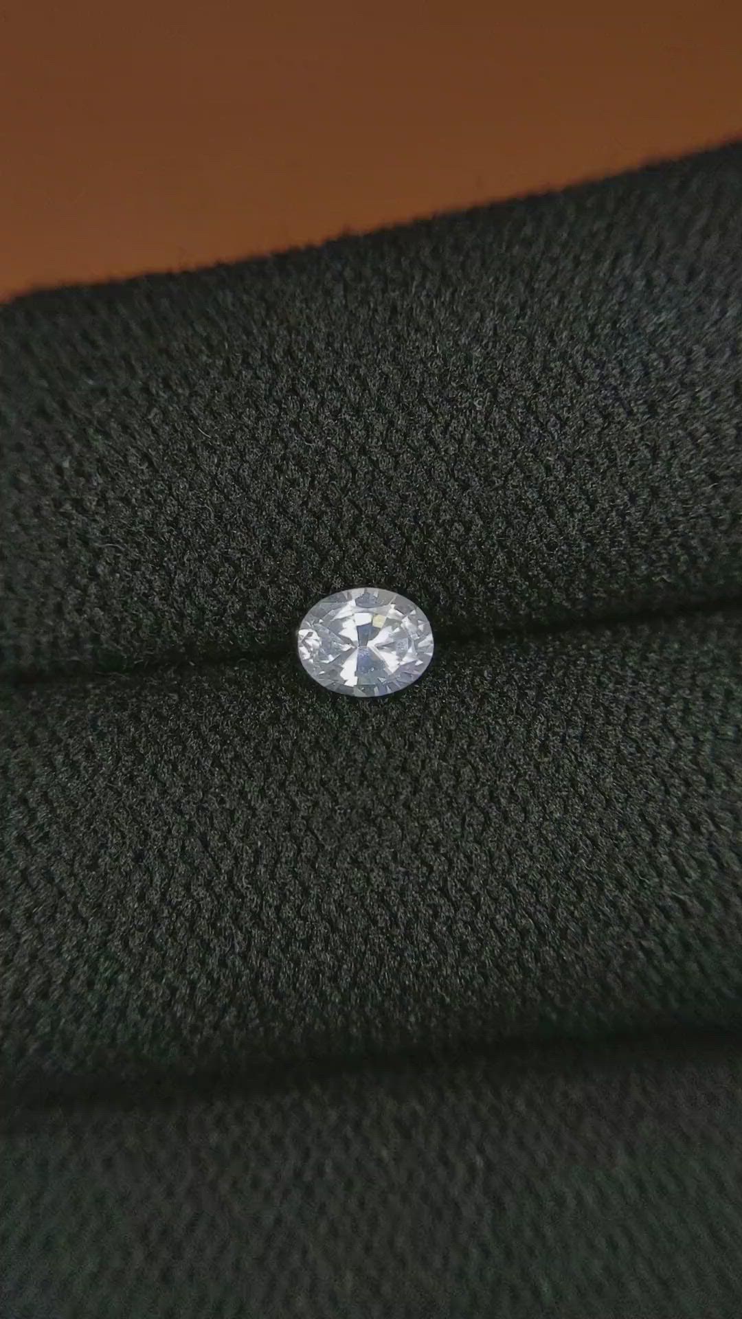 0.45 Ct. White Sapphire from Ceylon (Sri Lanka) Size Video