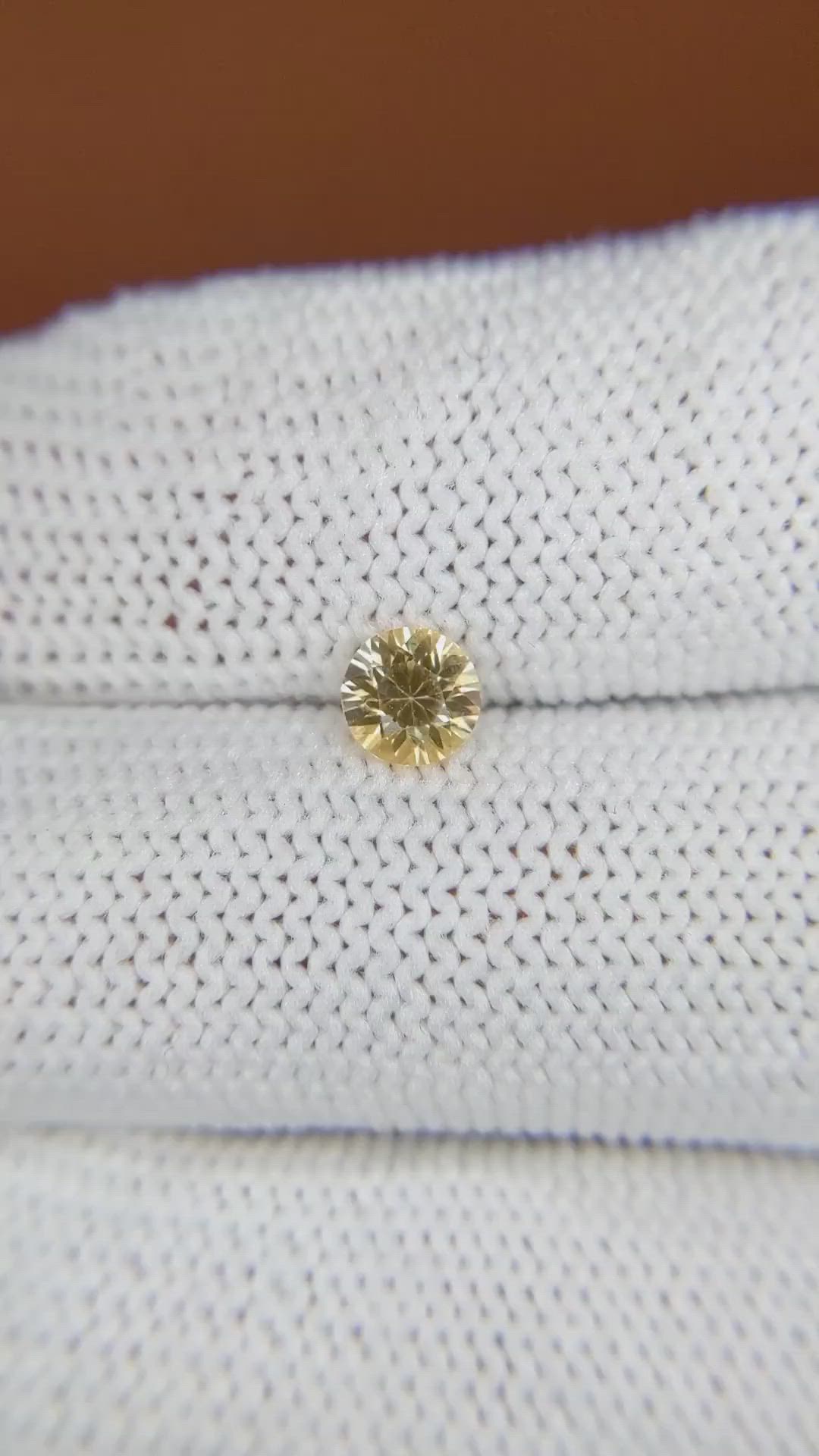 0.60 Ct. Yellow Sapphire from Ceylon (Sri Lanka) Size Video