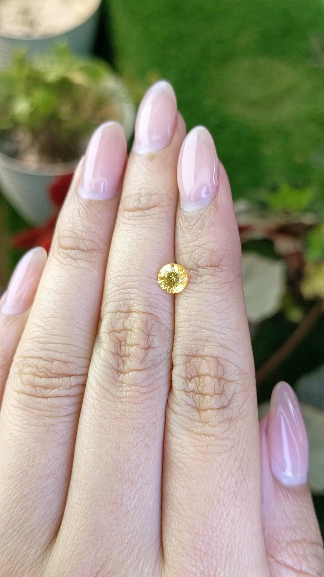 0.85 Ct. Yellow Sapphire from Ceylon (Sri Lanka) Size Video