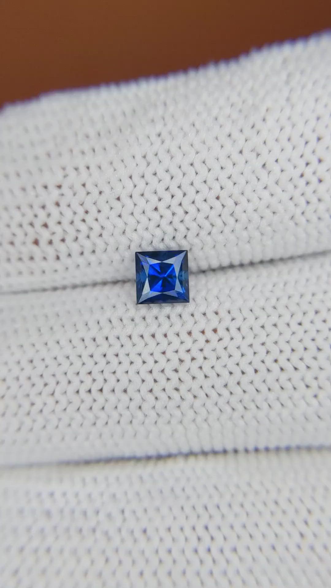 0.61 Ct. Blue Sapphire from Ceylon (Sri Lanka) Size Video