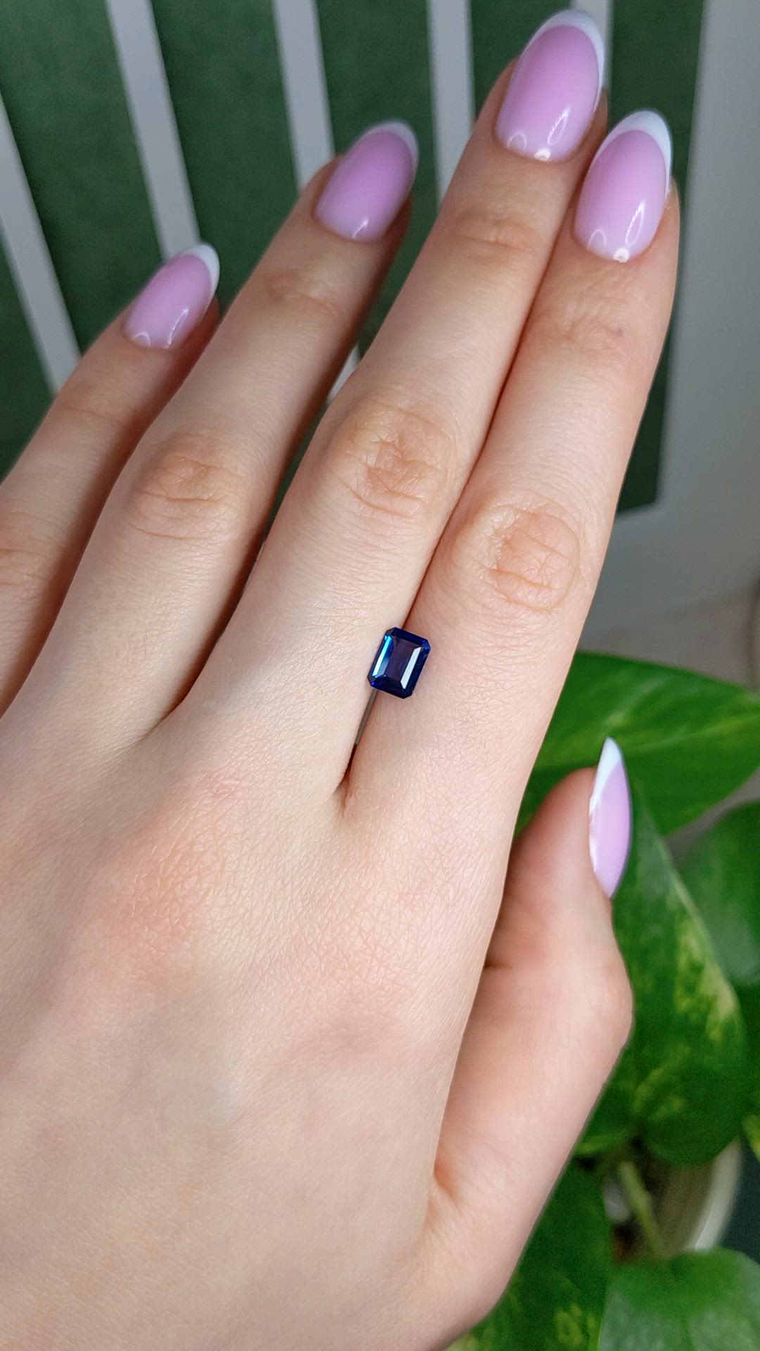 1.11 Ct. Blue Sapphire from Ceylon (Sri Lanka) Size Video