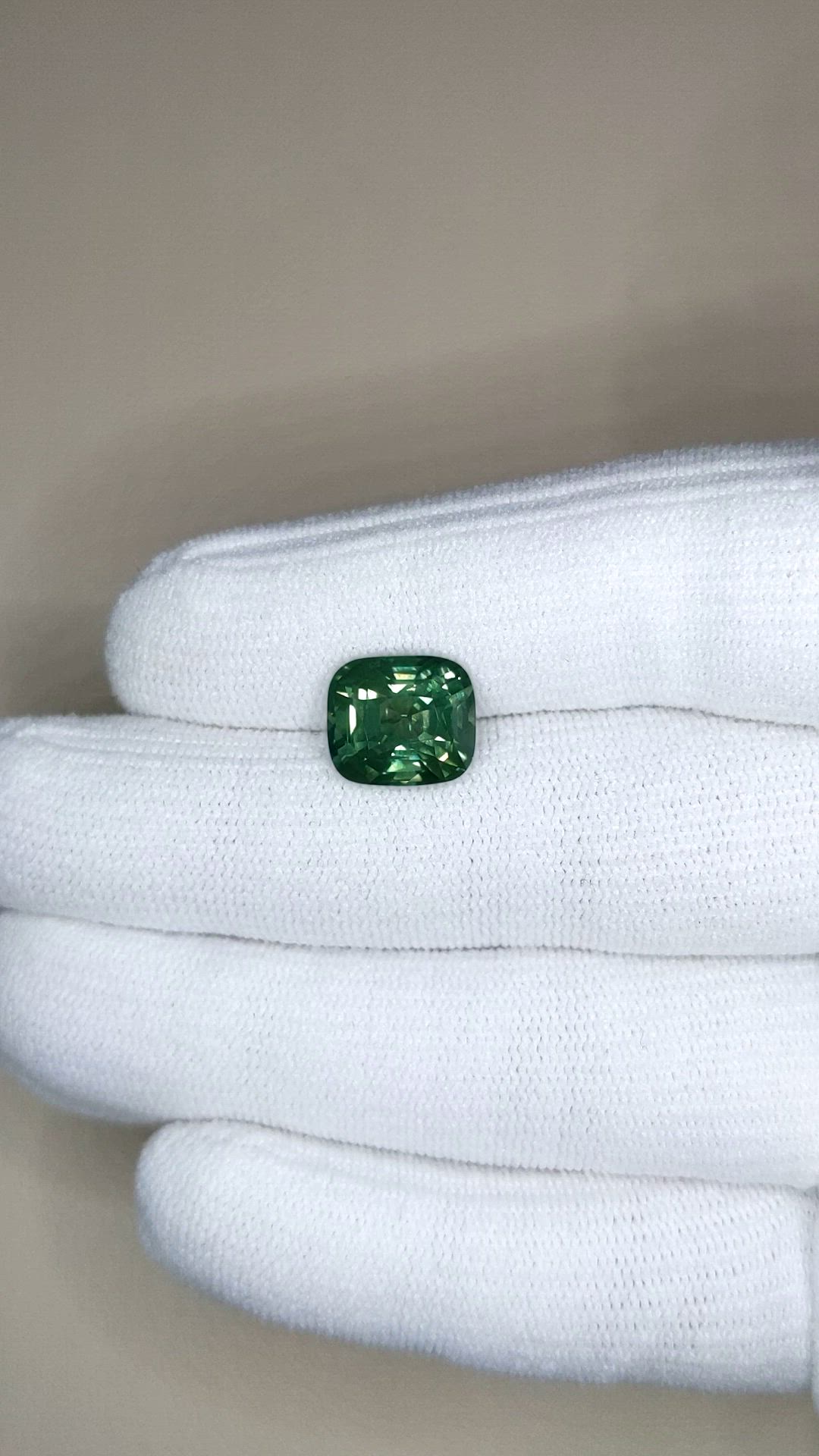 6.08 Ct. Green Sapphire from Ceylon (Sri Lanka) Size Video