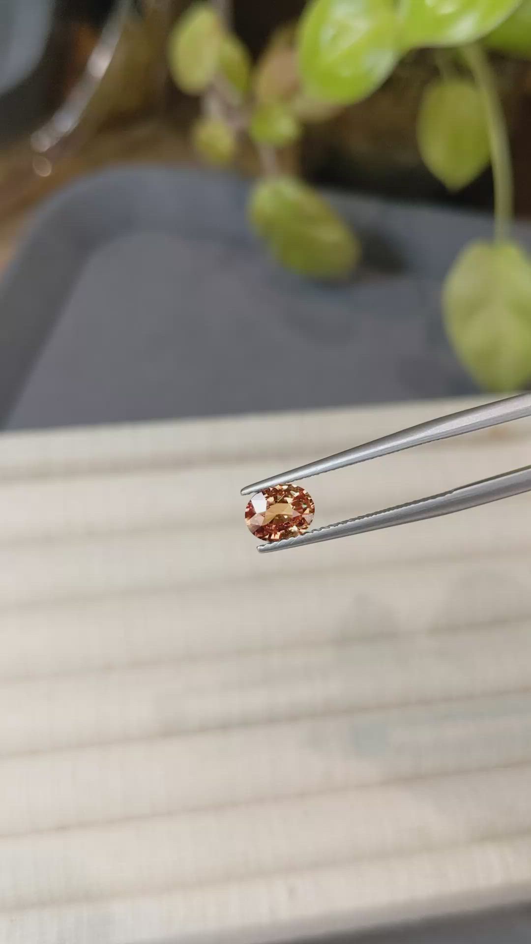 1.06 Ct. Padparadscha Sapphire from Ceylon (Sri Lanka) Size Video