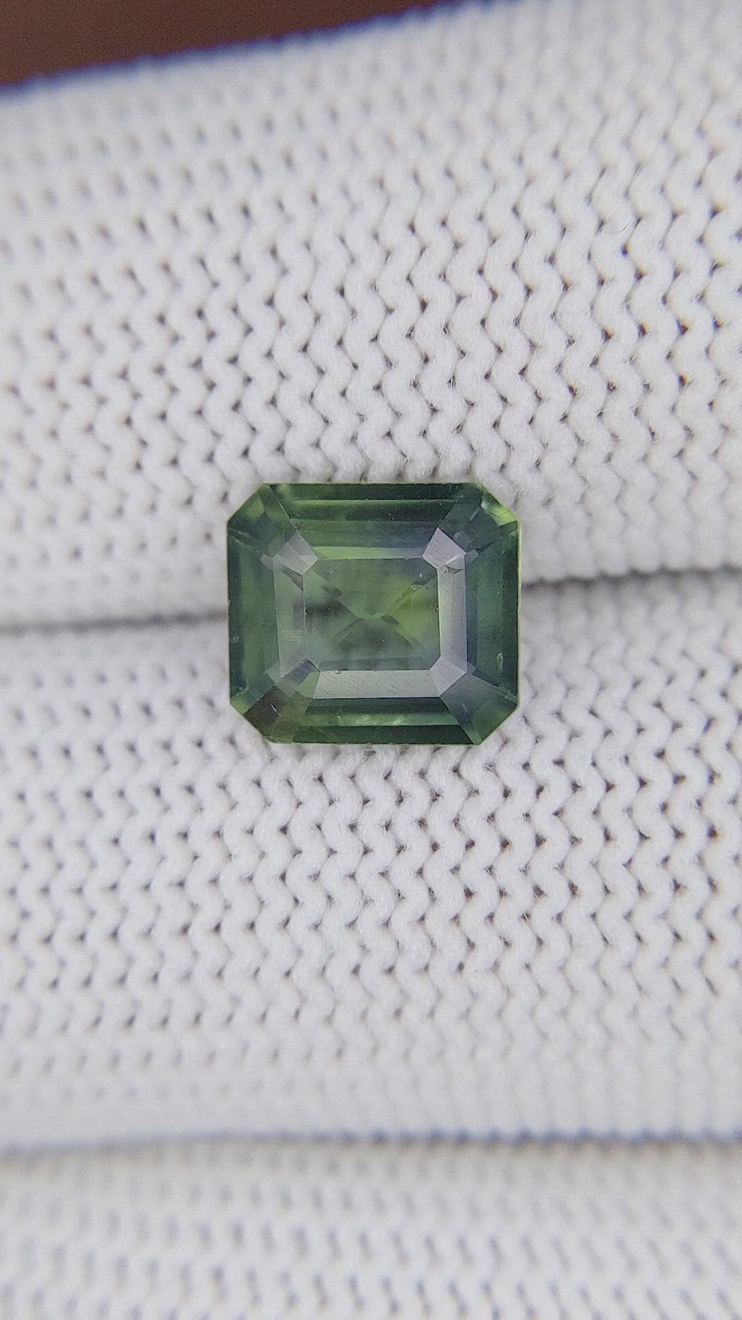 2.95 Ct. Yellowish Green Sapphire from Kenya Size Video