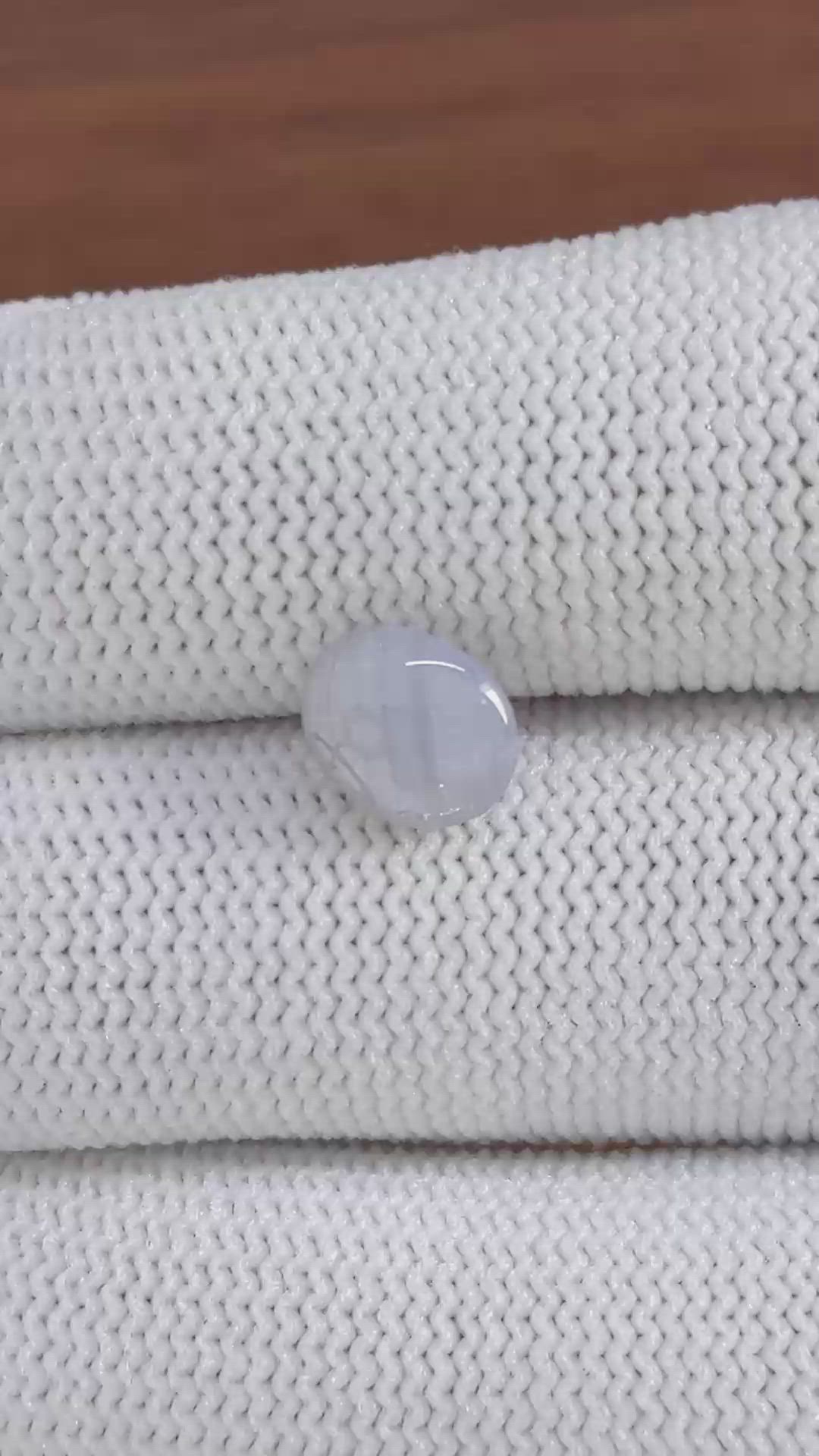 2.63 Ct. Grey Star Sapphire from Ceylon (Sri Lanka) Size Video