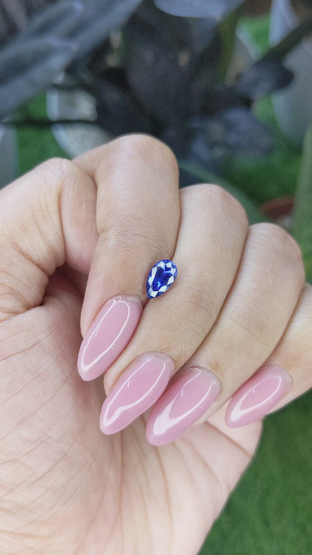 0.99 Ct. Blue Sapphire from Ceylon (Sri Lanka) Size Video