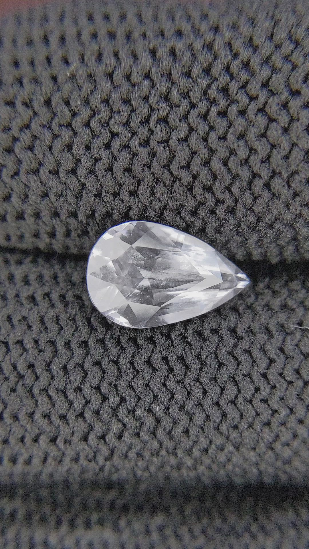 2.45 Ct. White Sapphire from Ceylon (Sri Lanka) Size Video