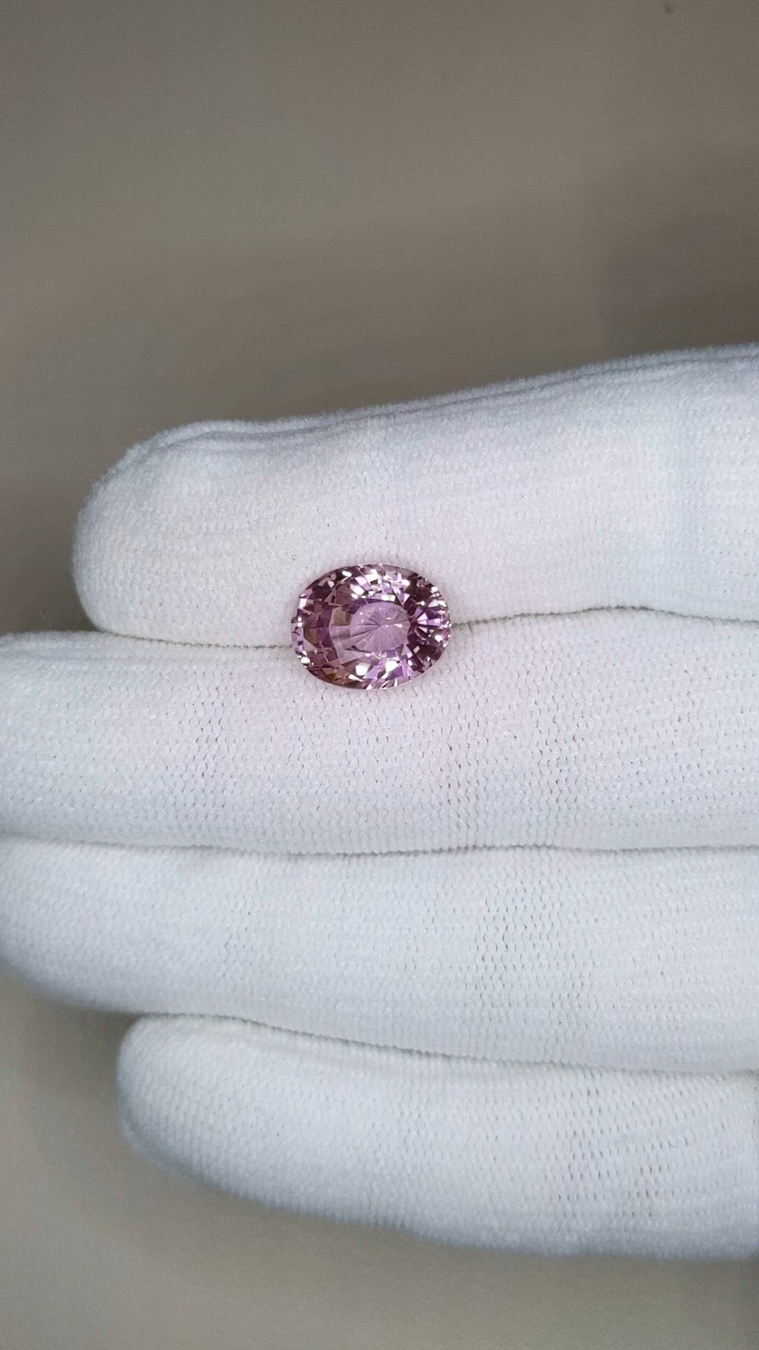 6.08 Ct. Purplish Pink Sapphire from Ceylon (Sri Lanka) Size Video