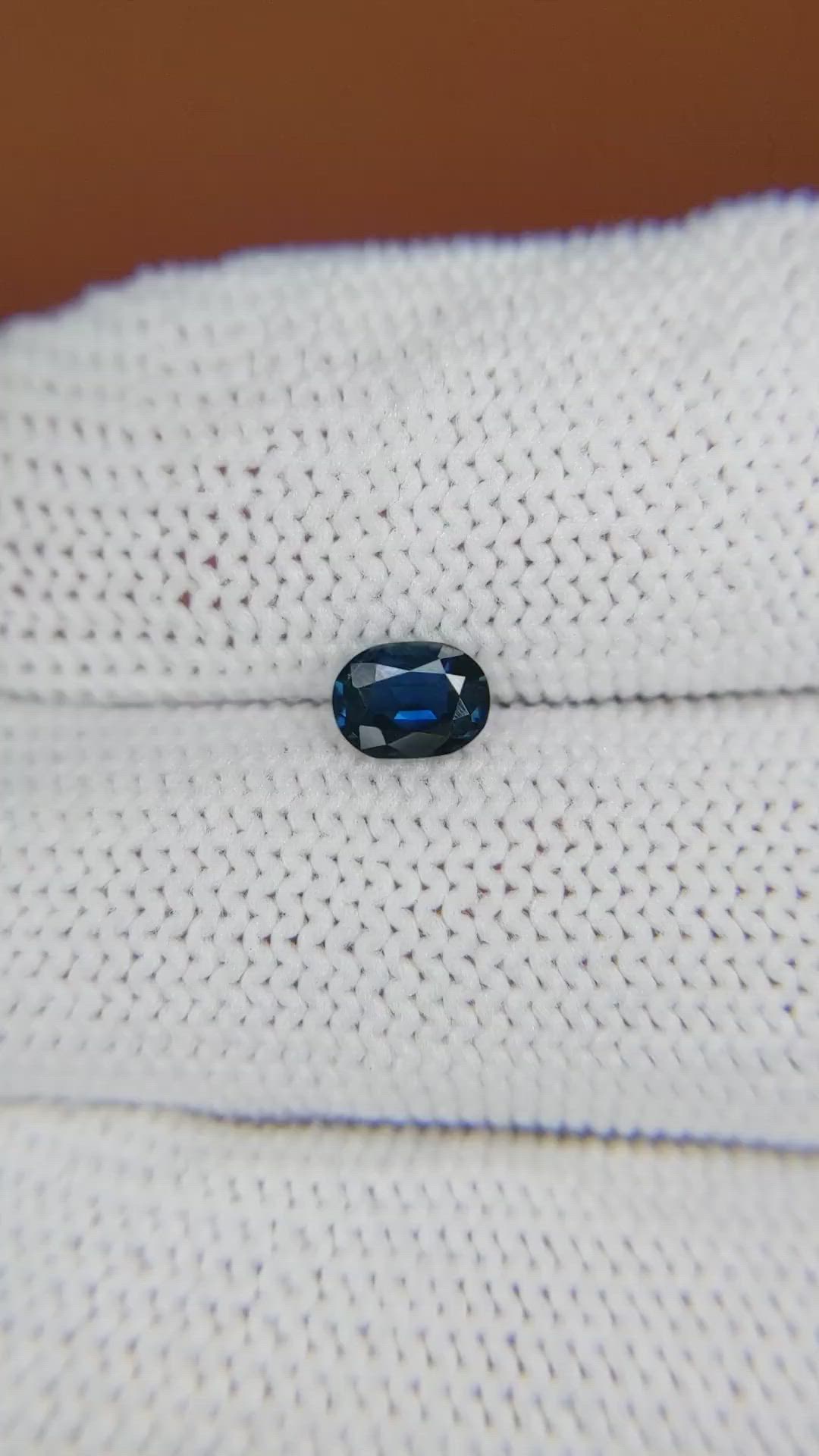 0.51 Ct. Blue Sapphire from Ceylon (Sri Lanka) Size Video