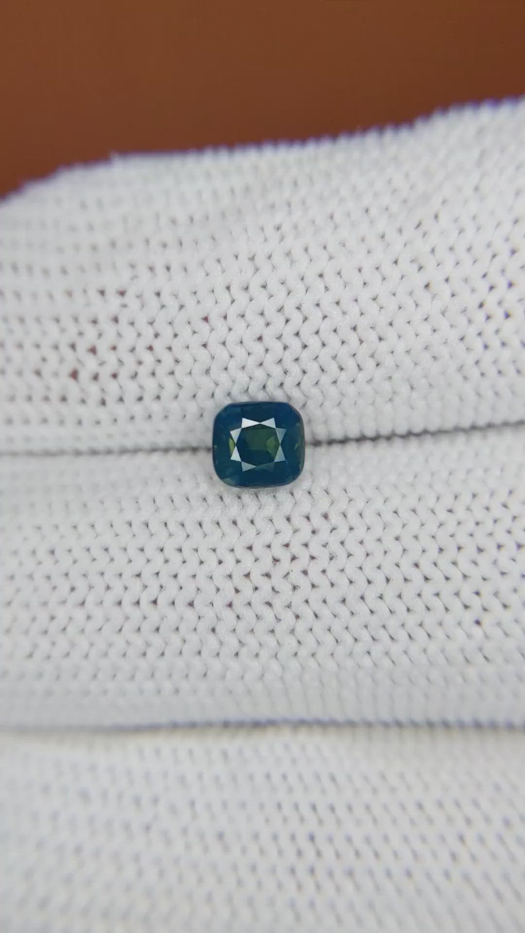 0.85 Ct. Greenish Blue Sapphire from Ceylon (Sri Lanka) Size Video