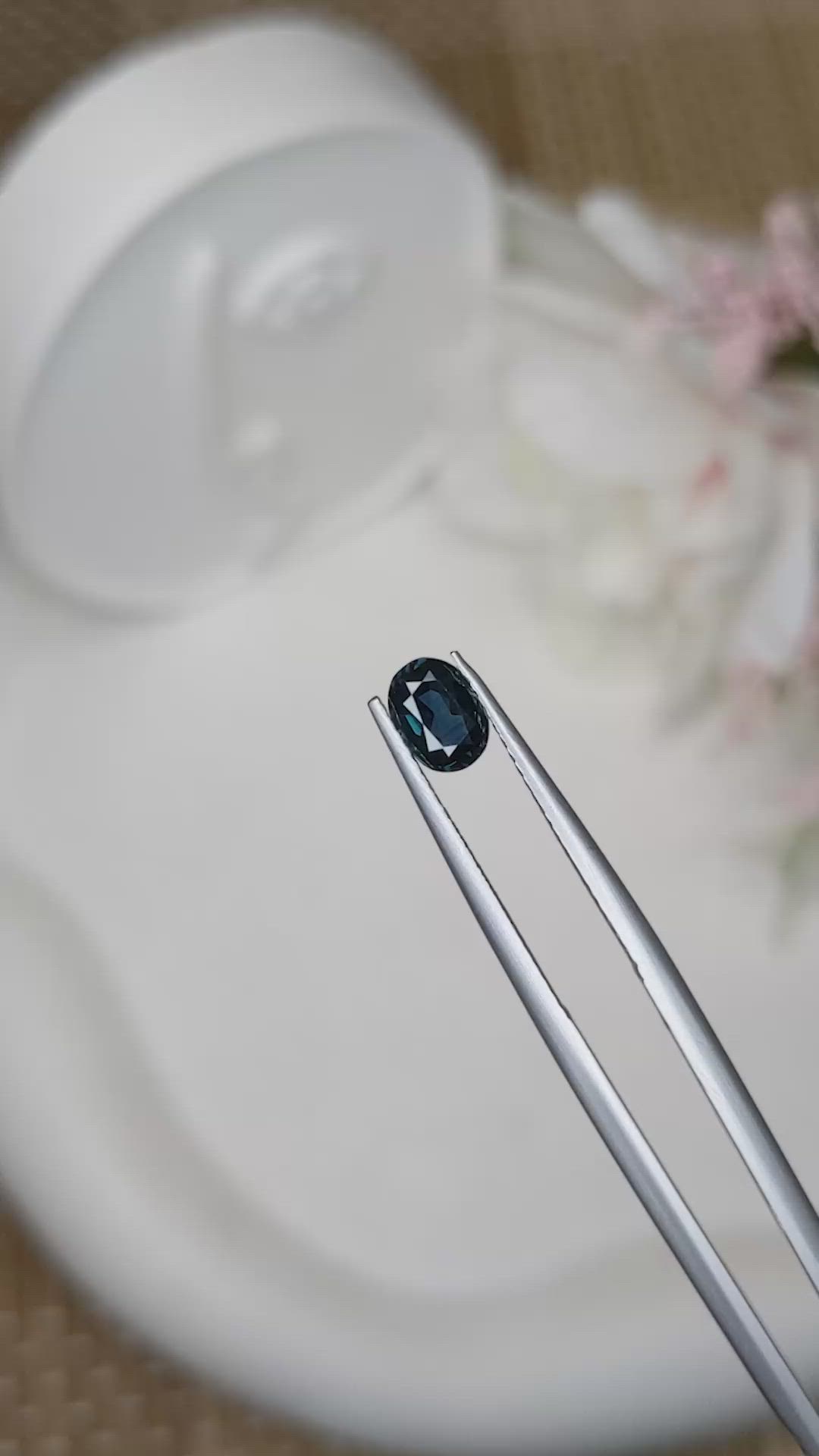 0.75 Ct. Greenish Blue Sapphire from Ceylon (Sri Lanka) Size Video