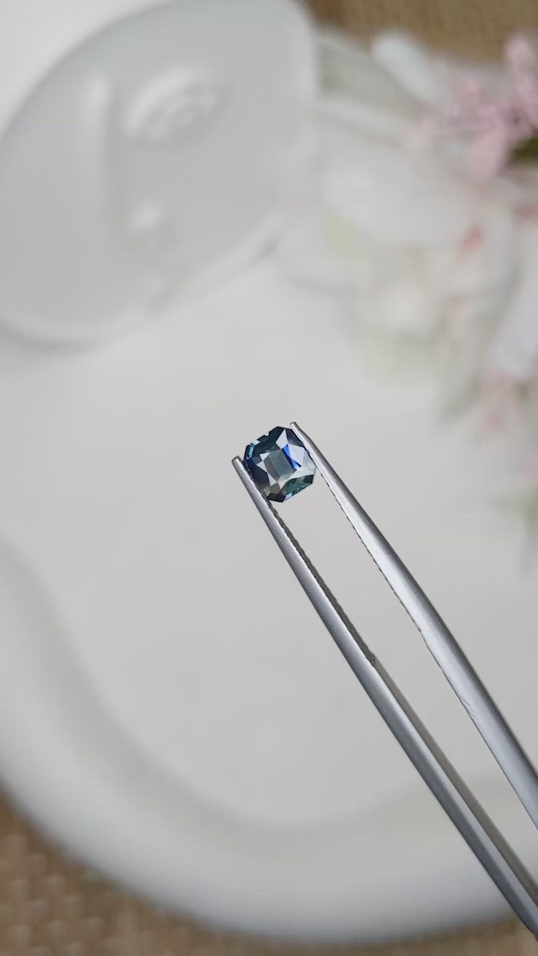 0.58 Ct. Bi Color / Parti Sapphire from Ceylon (Sri Lanka) Size Video