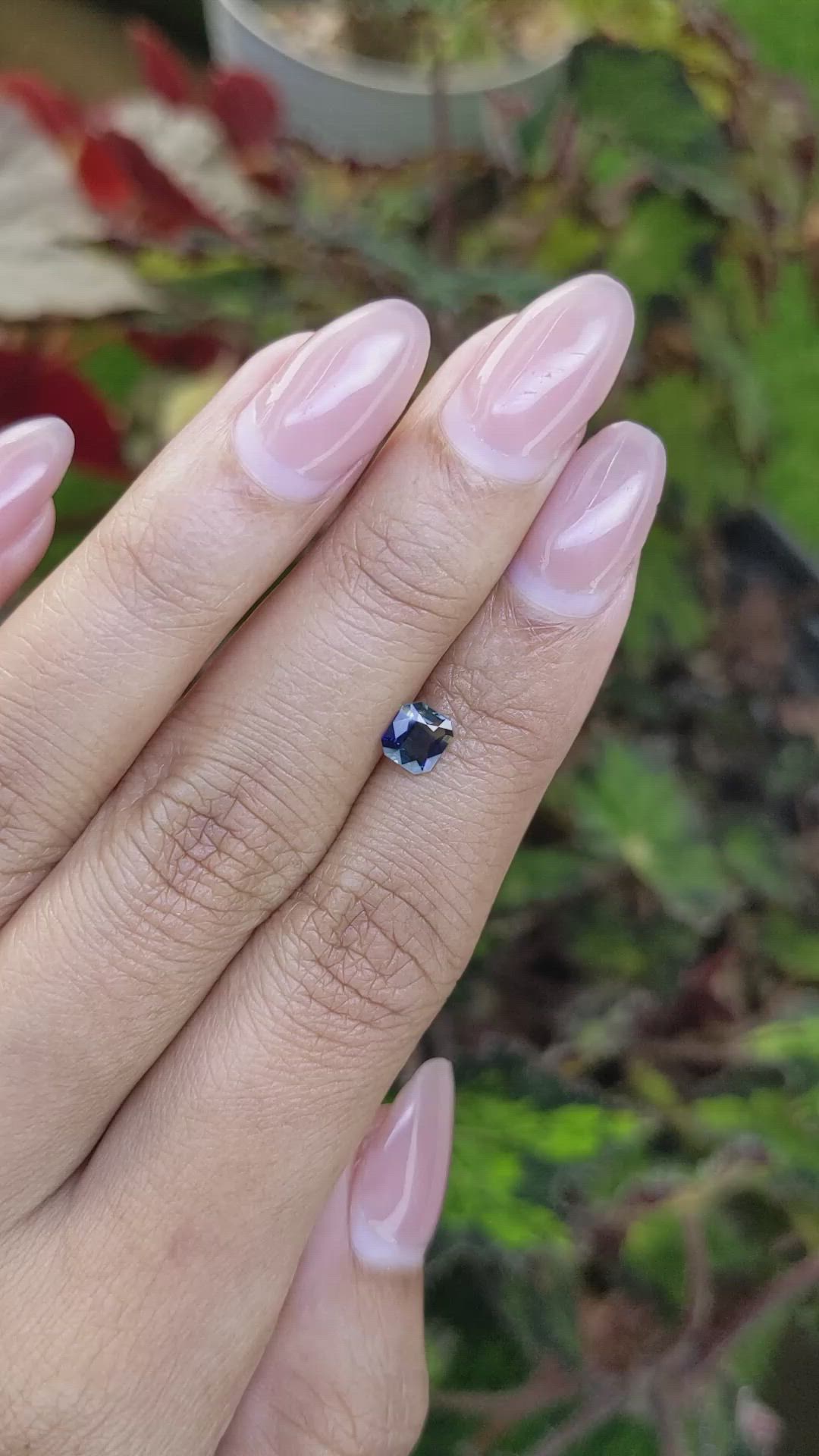 0.58 Ct. Bi Color / Parti Sapphire from Ceylon (Sri Lanka) Size Video