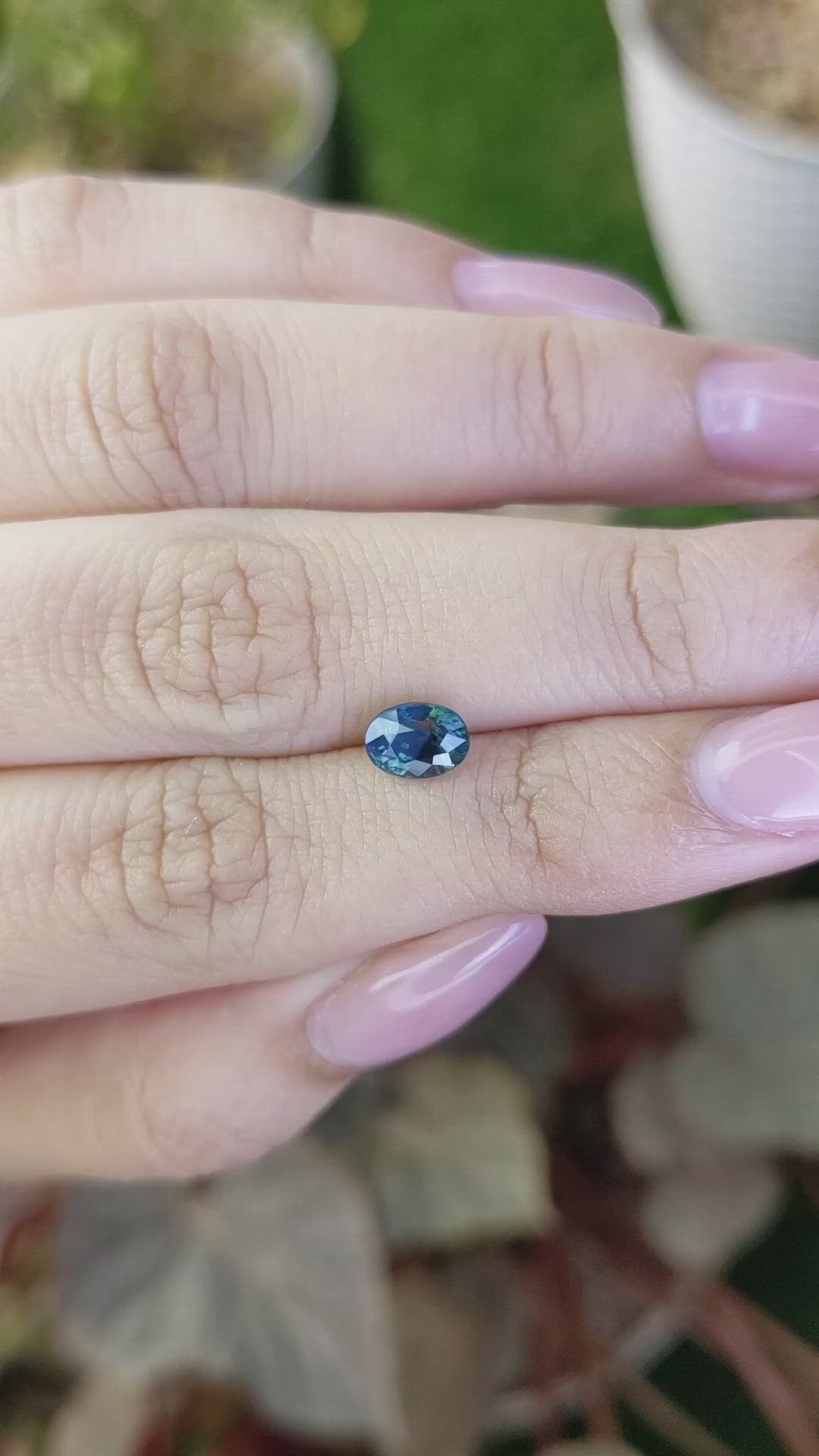 1.11 Ct. Bi Color / Parti Sapphire from Ceylon (Sri Lanka) Size Video