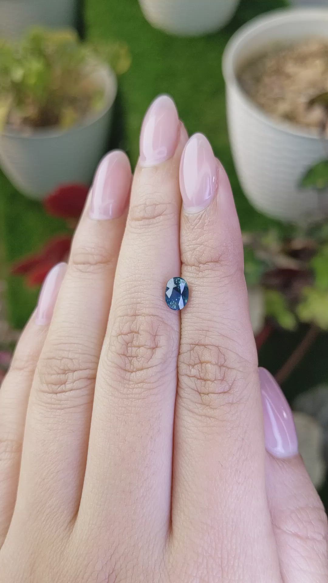 1.11 Ct. Bi Color / Parti Sapphire from Ceylon (Sri Lanka) Size Video