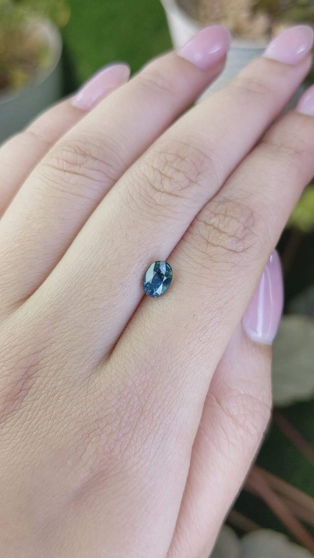 1.11 Ct. Bi Color / Parti Sapphire from Ceylon (Sri Lanka) Size Video
